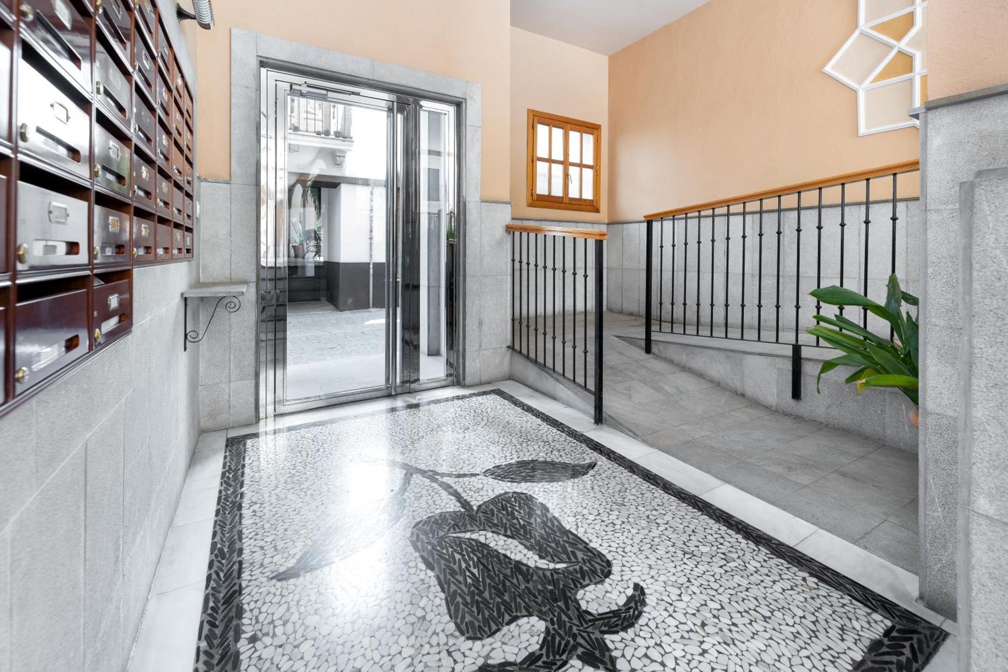 Centro N V 1+free Parking Apartamento *