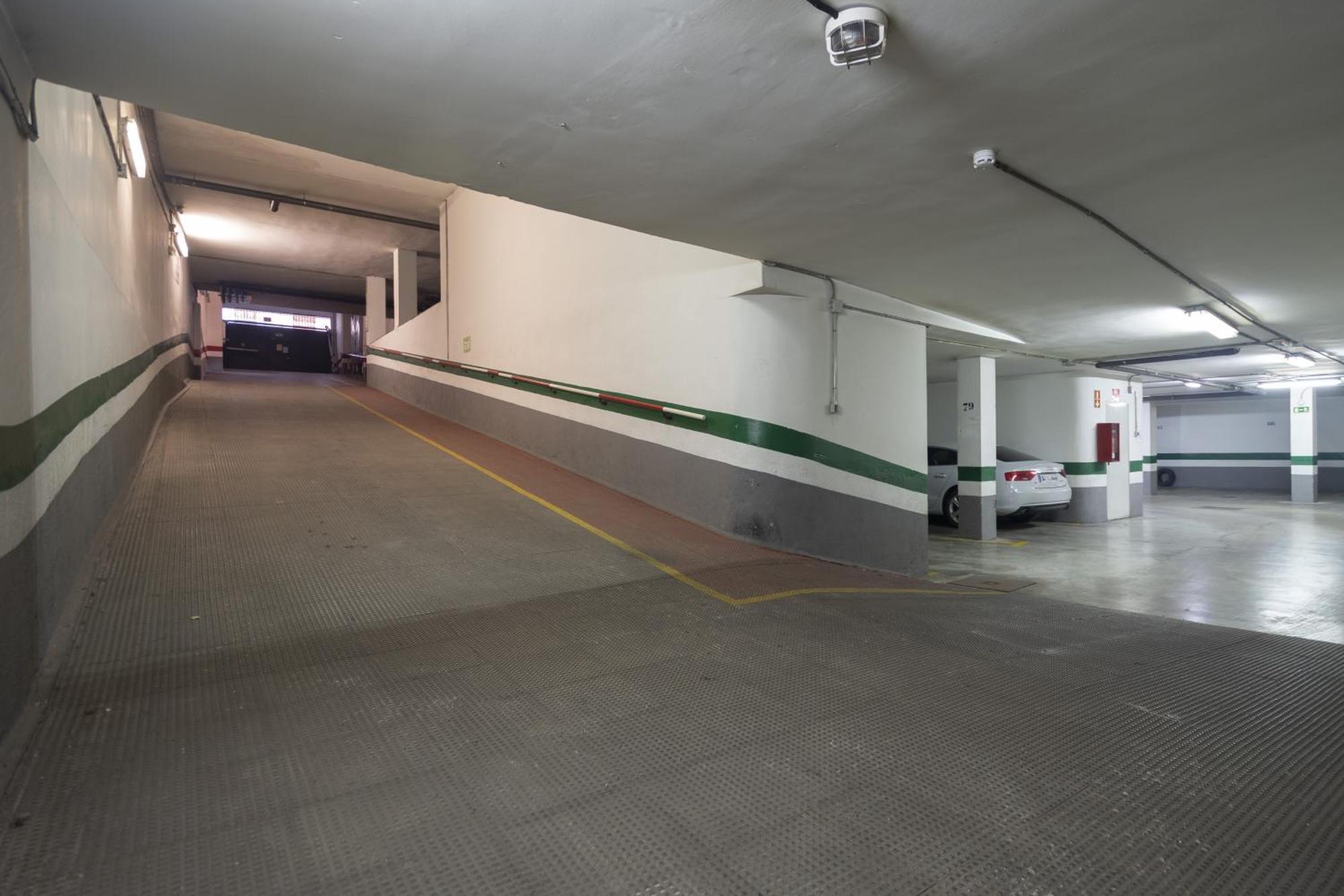 Apartamento Centro N V 1+free Parking