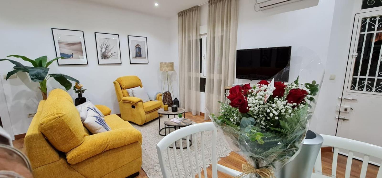 Suspiro Penthouse 302 By Florentia Homes