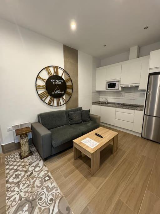 Apartamento San Diego Primero Derecha Apartamento Granada