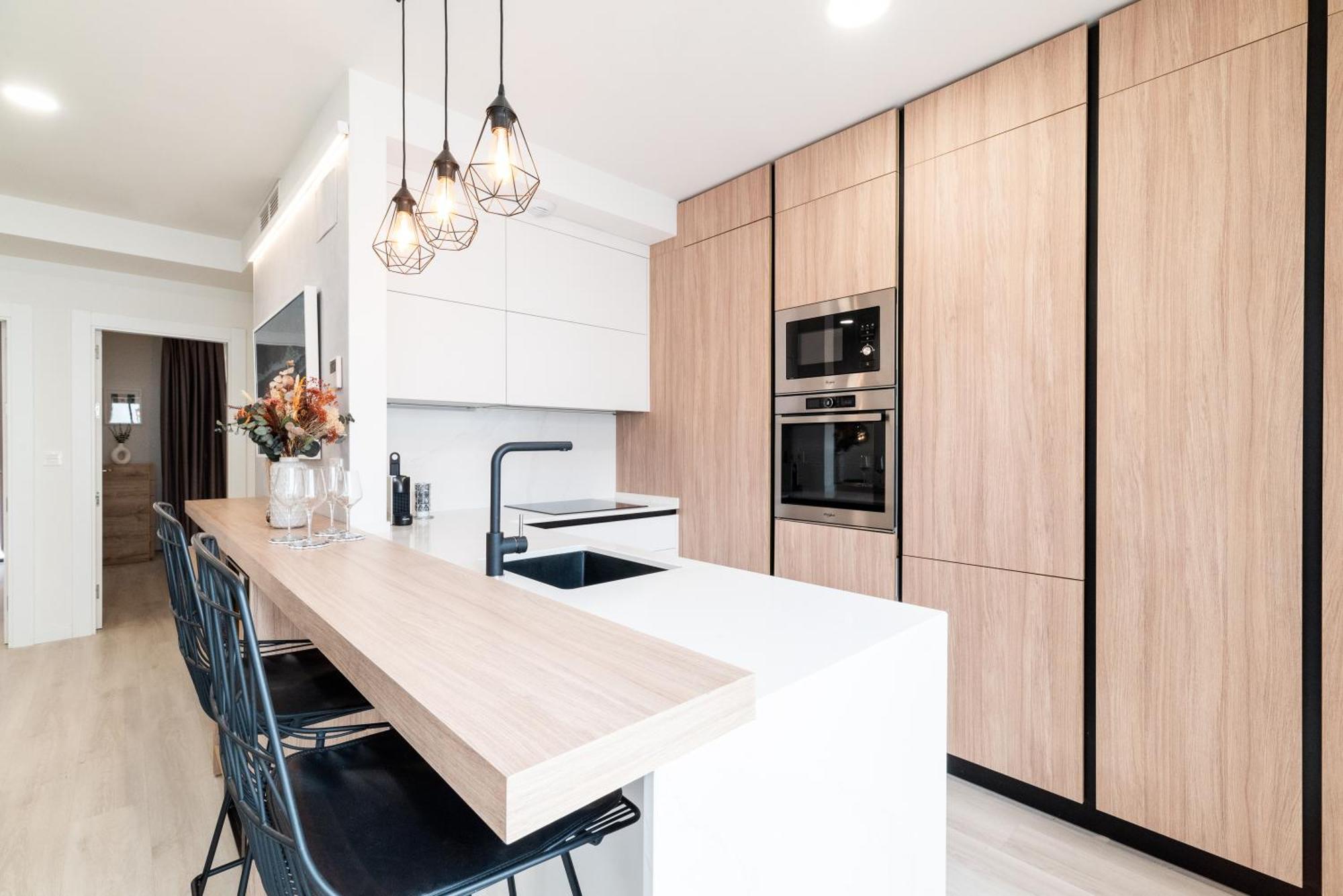 Wekey Homes, Angel Deluxe & Free Parking * Granada