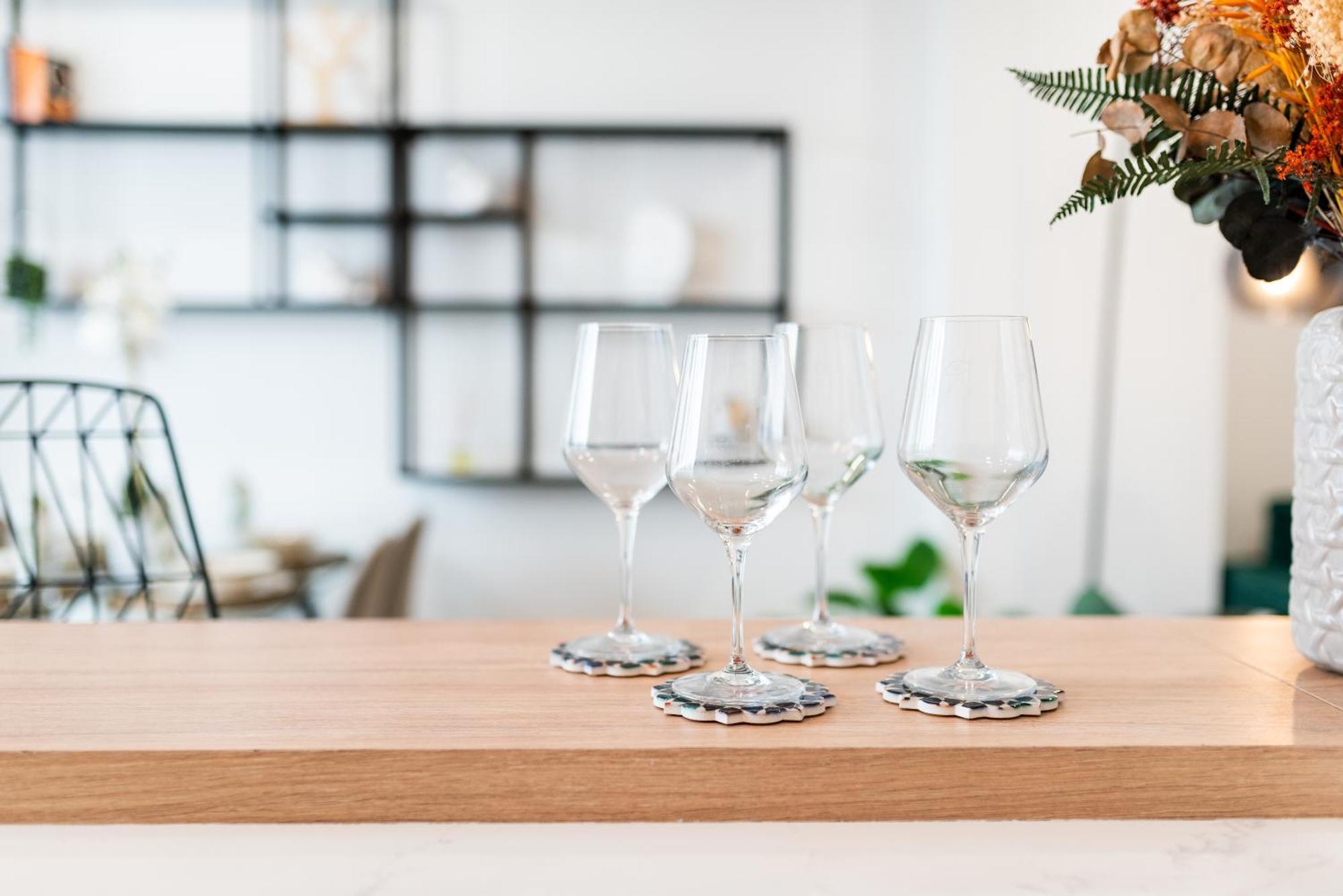 Apartment Wekey Homes, Angel Deluxe & Free Parking *