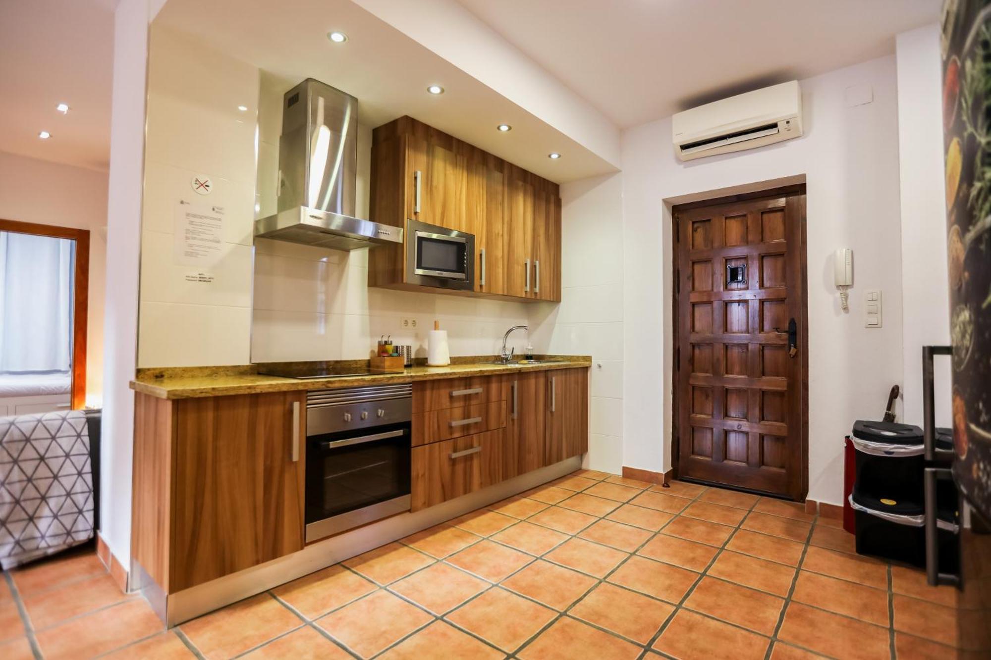 Centrico Con Patio Exterior En El Mejor Barrio De El Realejo Apartamento *