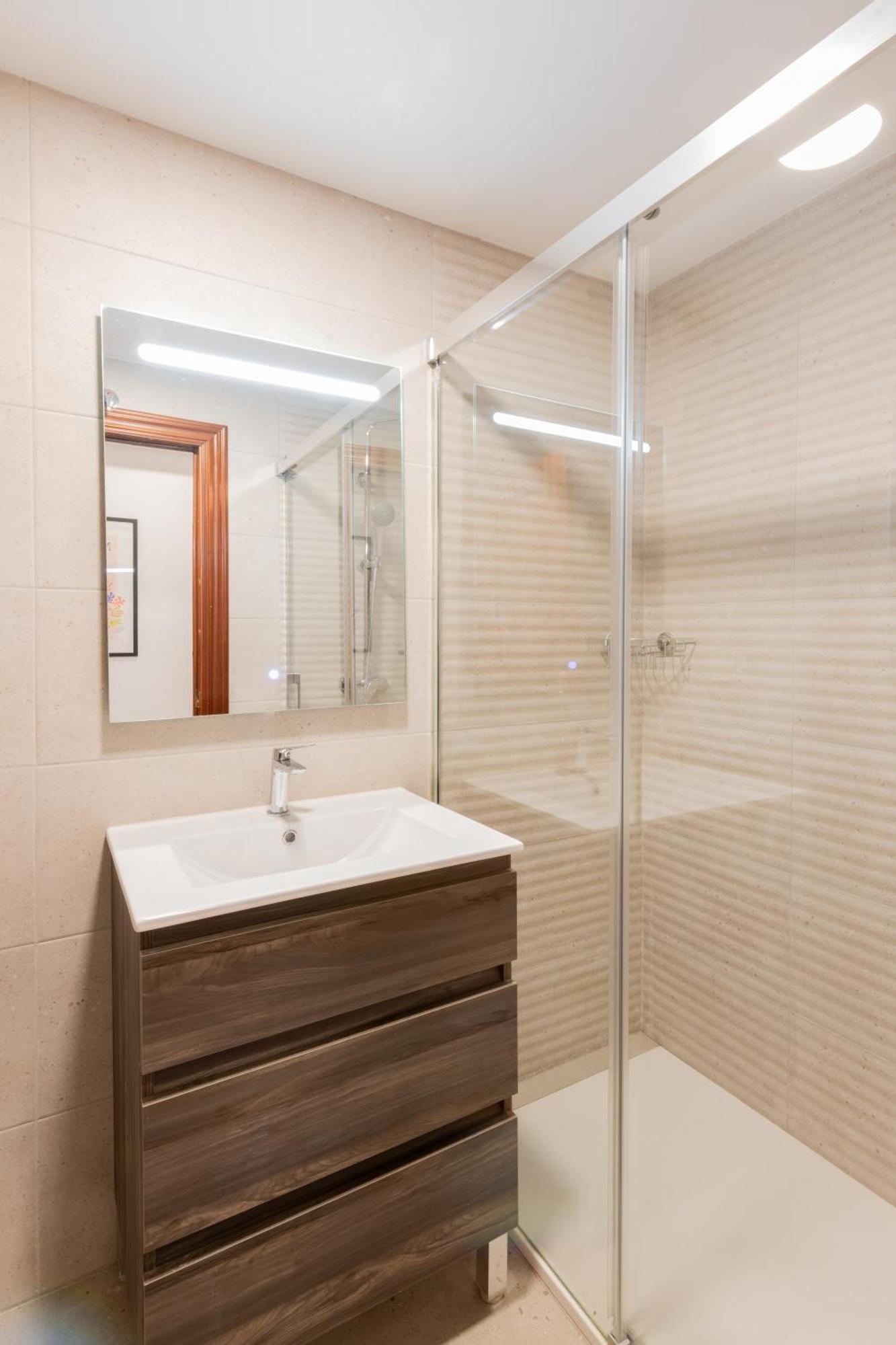 Apartamento Refugio En Junto A Estacion De Tren Granada