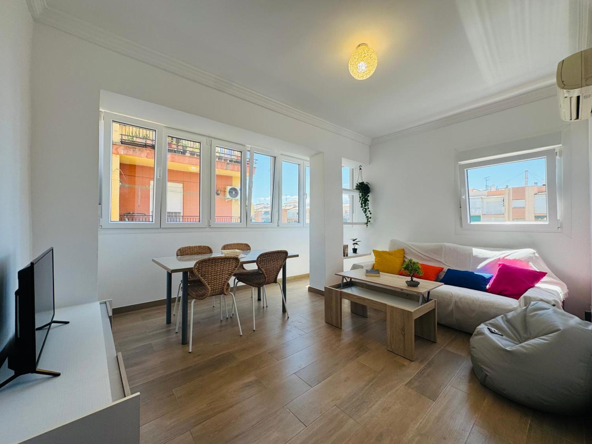 Ribera Del Genil Apartamento *