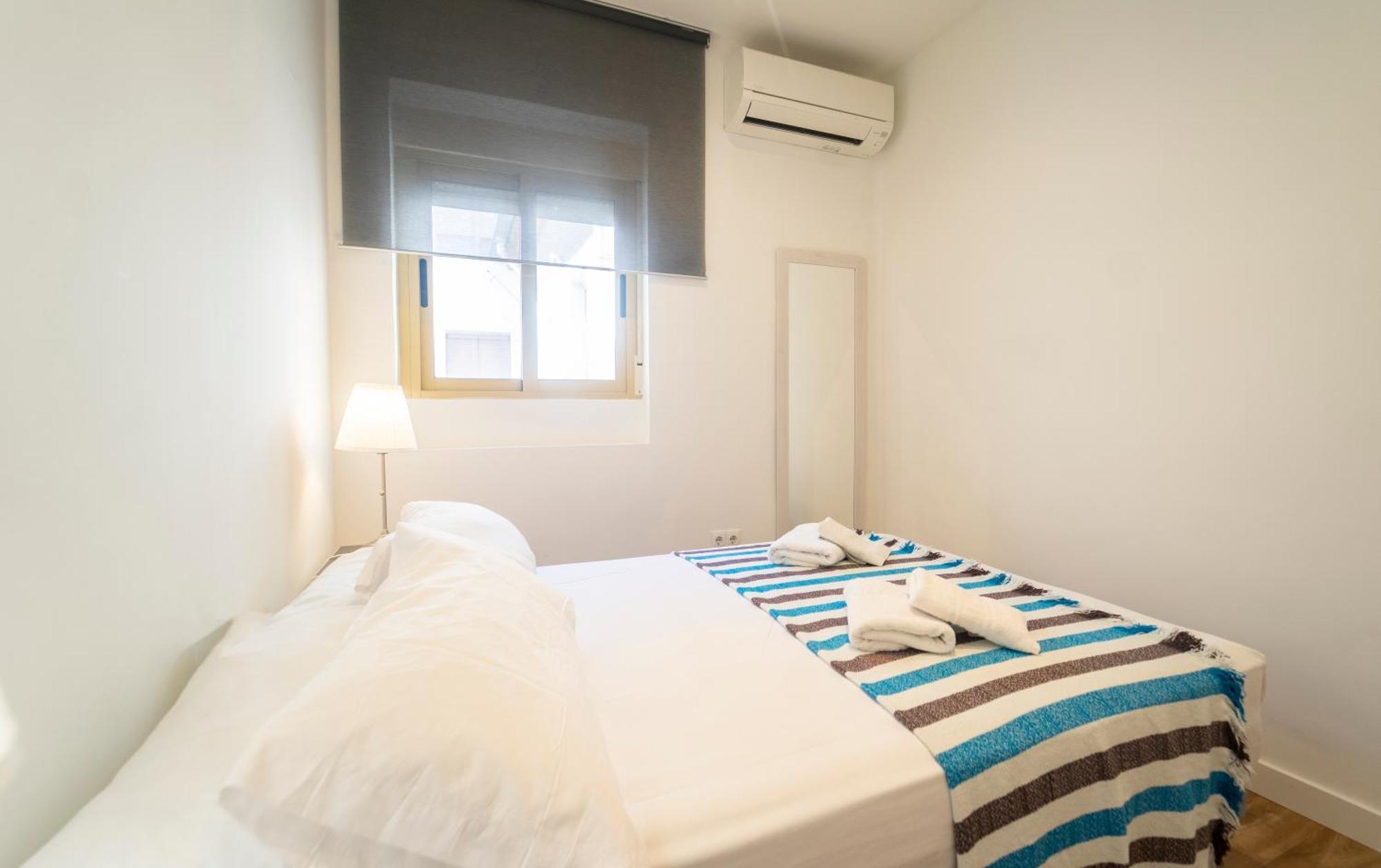 Apartamento Céntricos, Parking, Wifi Y A/c *