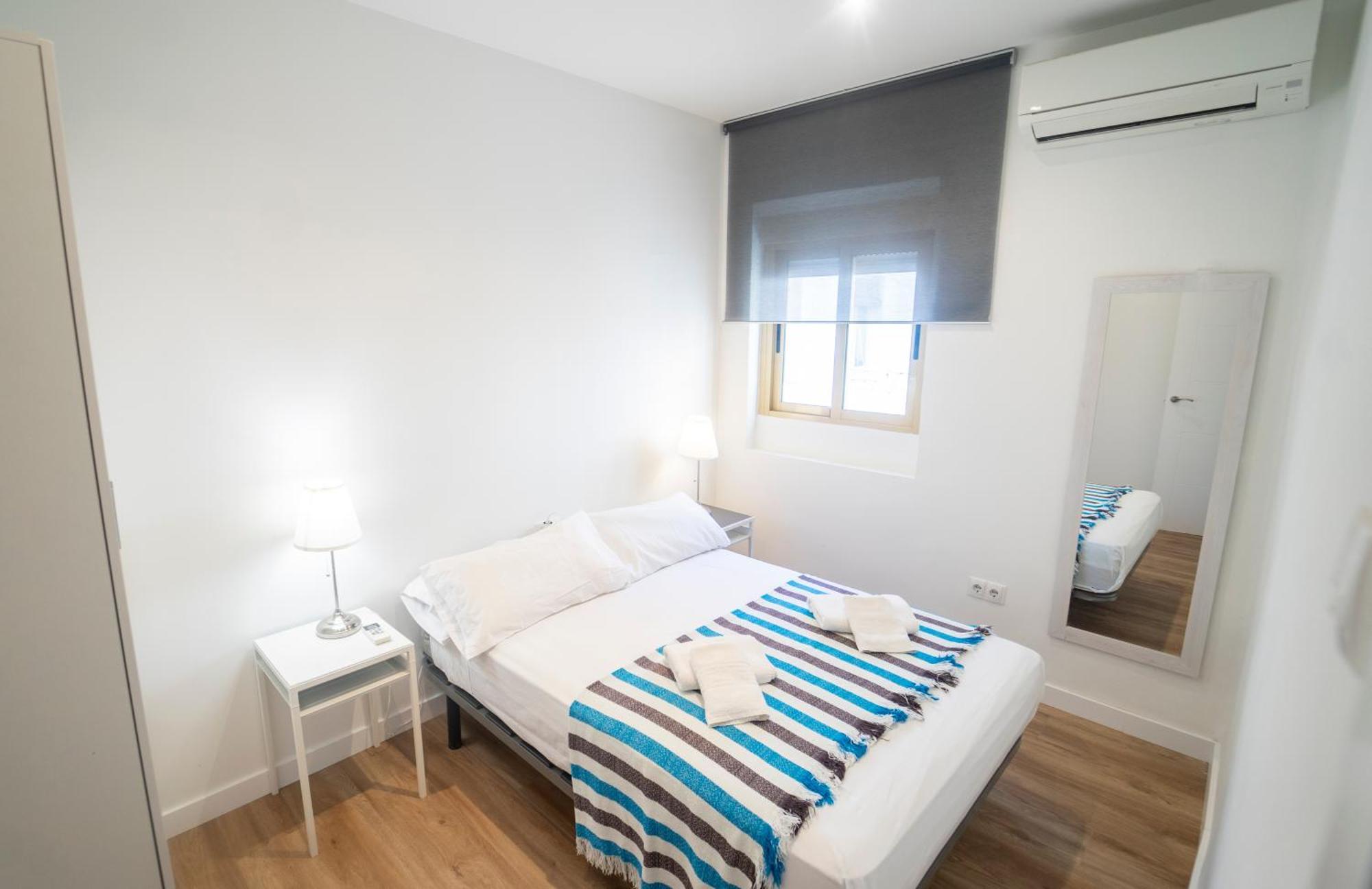 Céntricos, Parking, Wifi Y A/c Granada