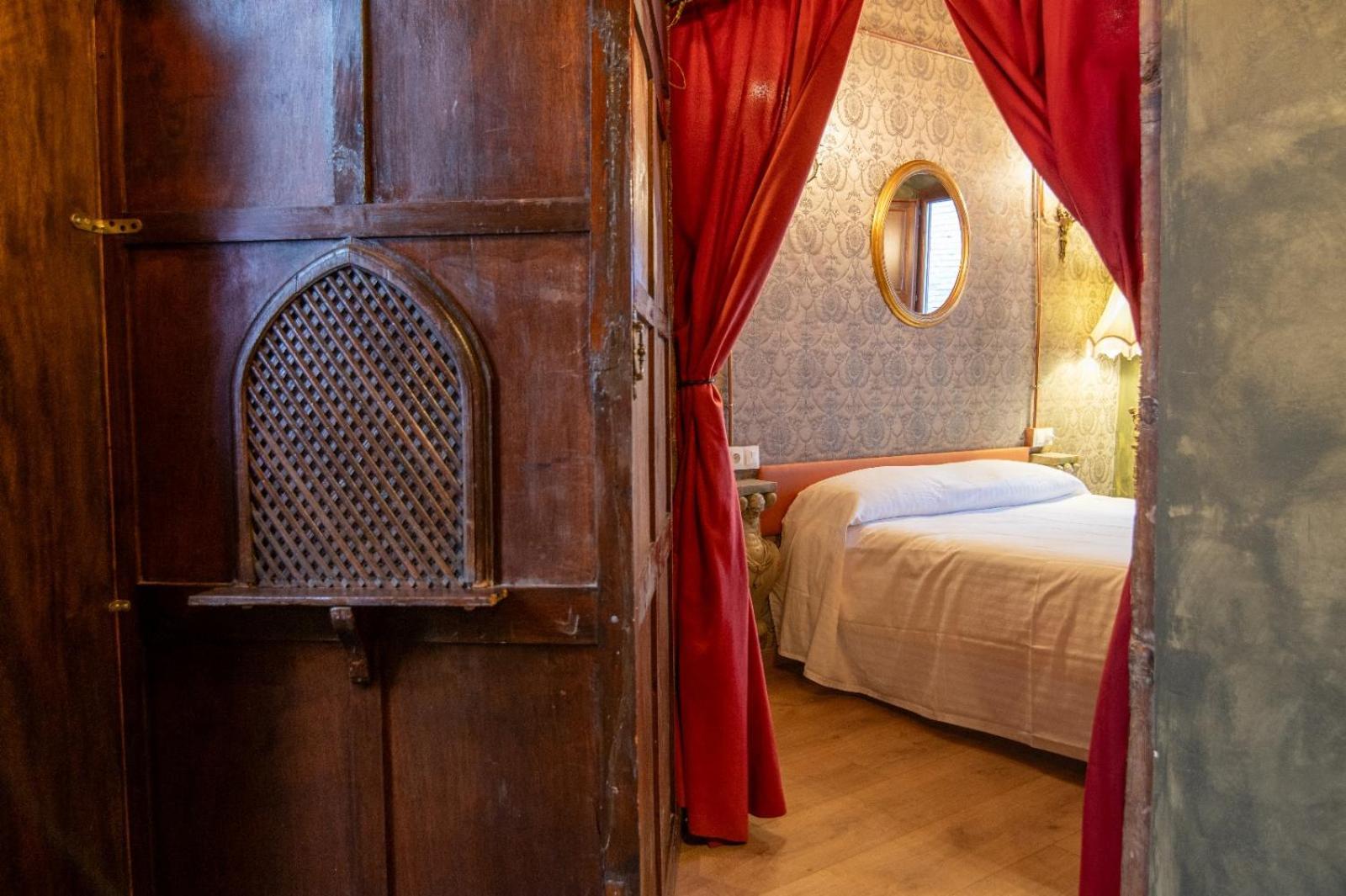 Cv Caldereria Vieja Apartment Granada