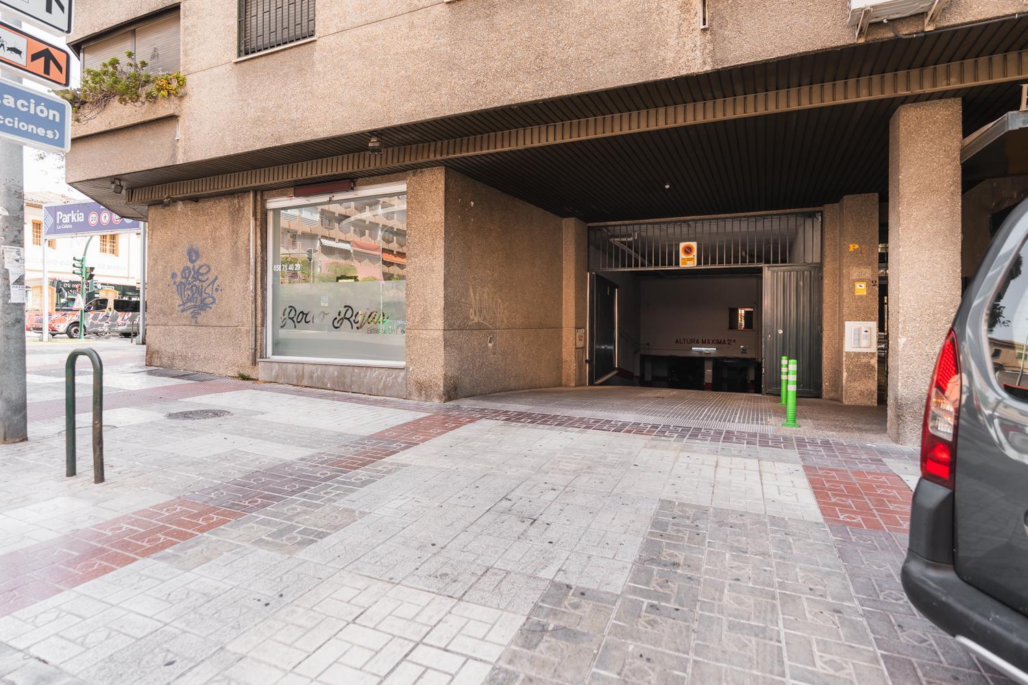 Avenida Del Sur Con Parking Apartamento