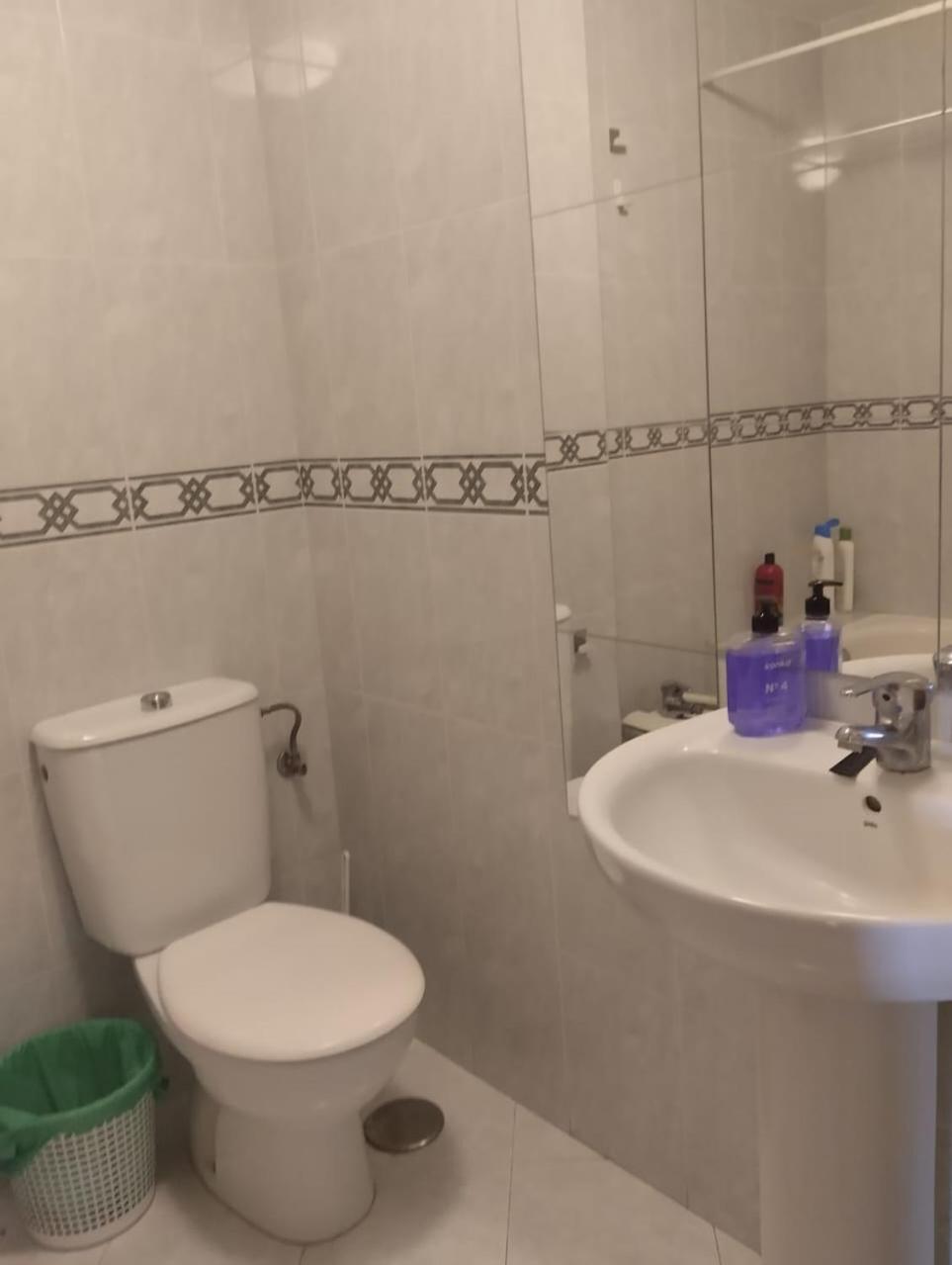 Spacious With Private Key And Wifi