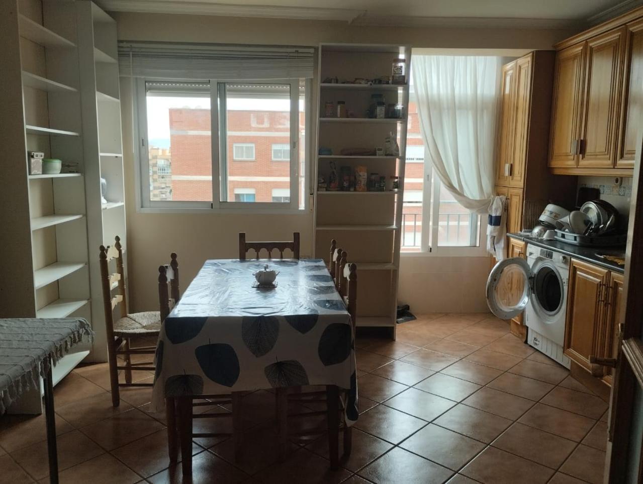 Spacious With Private Key And Wifi Homestay