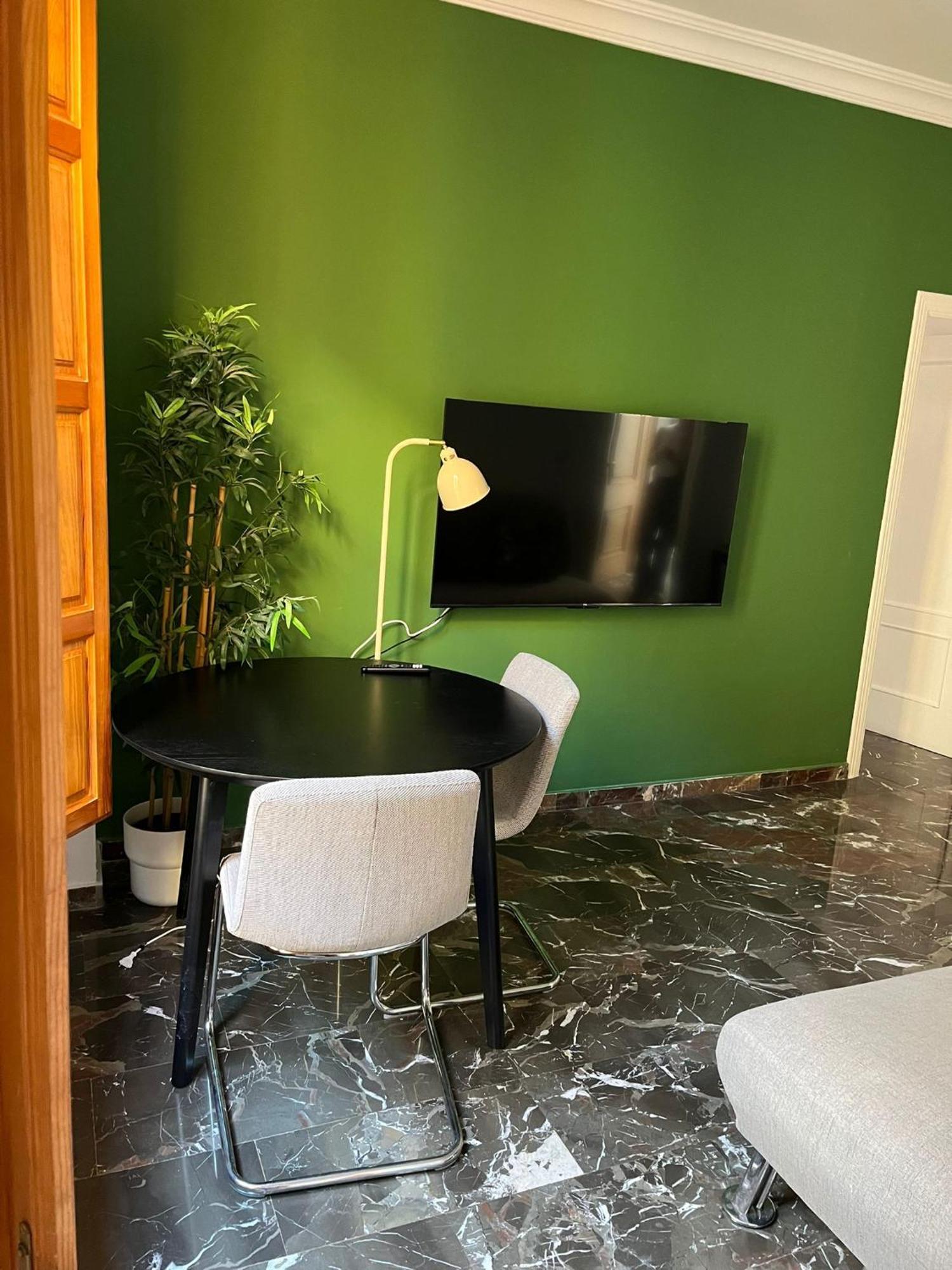 Qh Ayuntamiento 04 Apartamento Granada