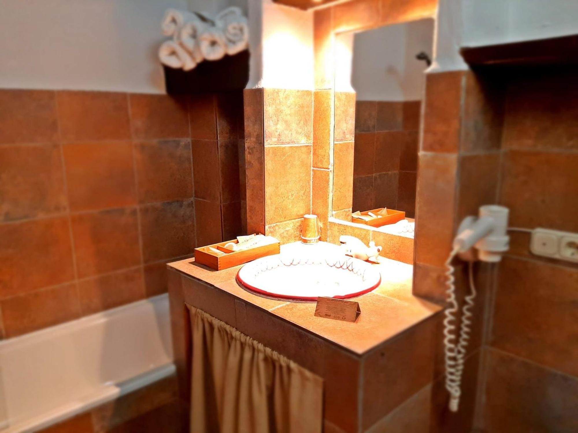 Apartamento Romantic In With Shared Pool