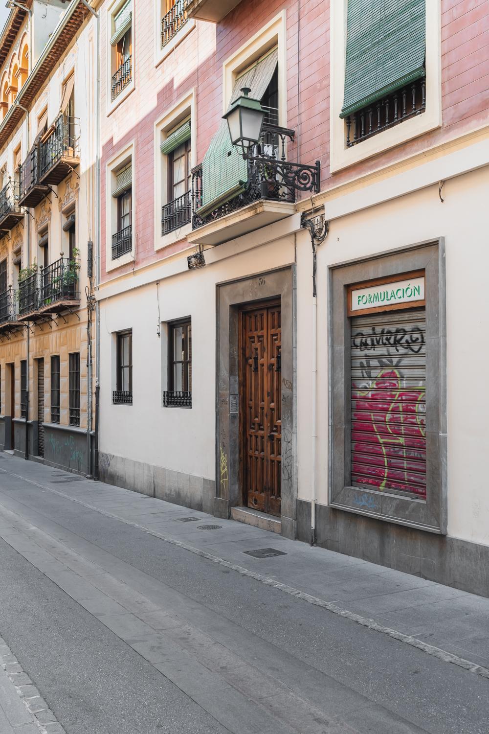 Tuguest Buensuceso * Granada