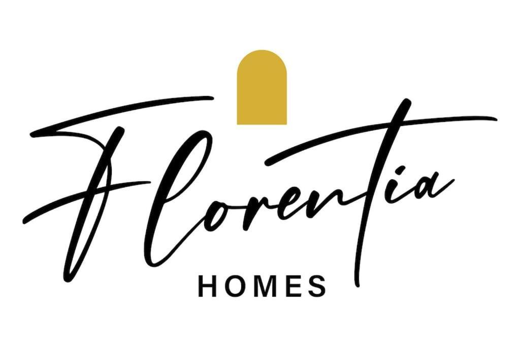 Navas Penthouse 302 By Florentia Homes * Granada