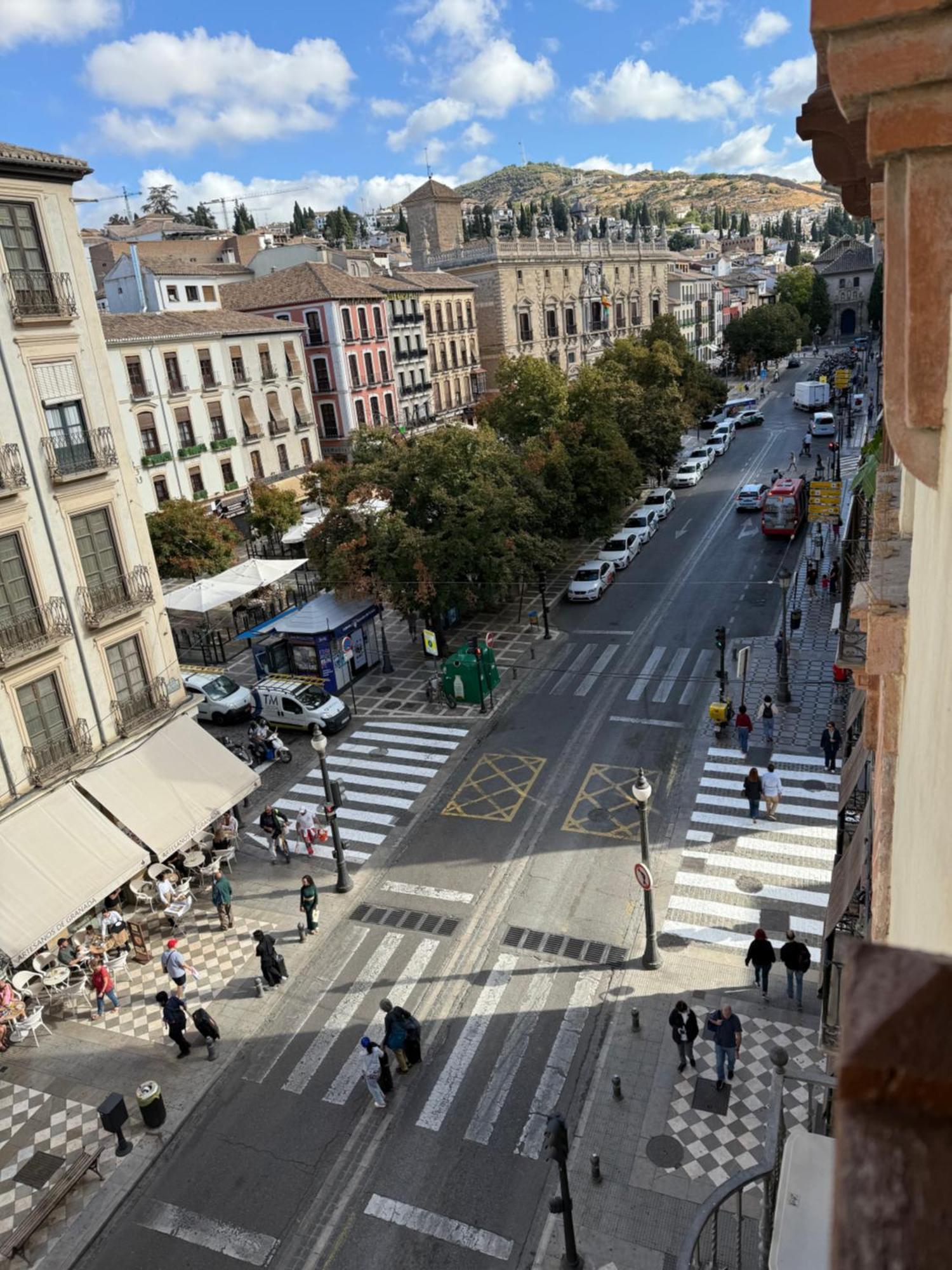 Cozy 6 Min To Alhambra-2 Min To Cathedral Walking Apartment *