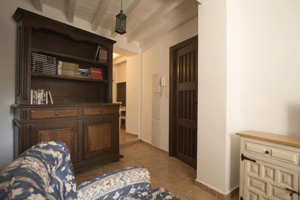 La Casa Del Cuento Bajo * Granada