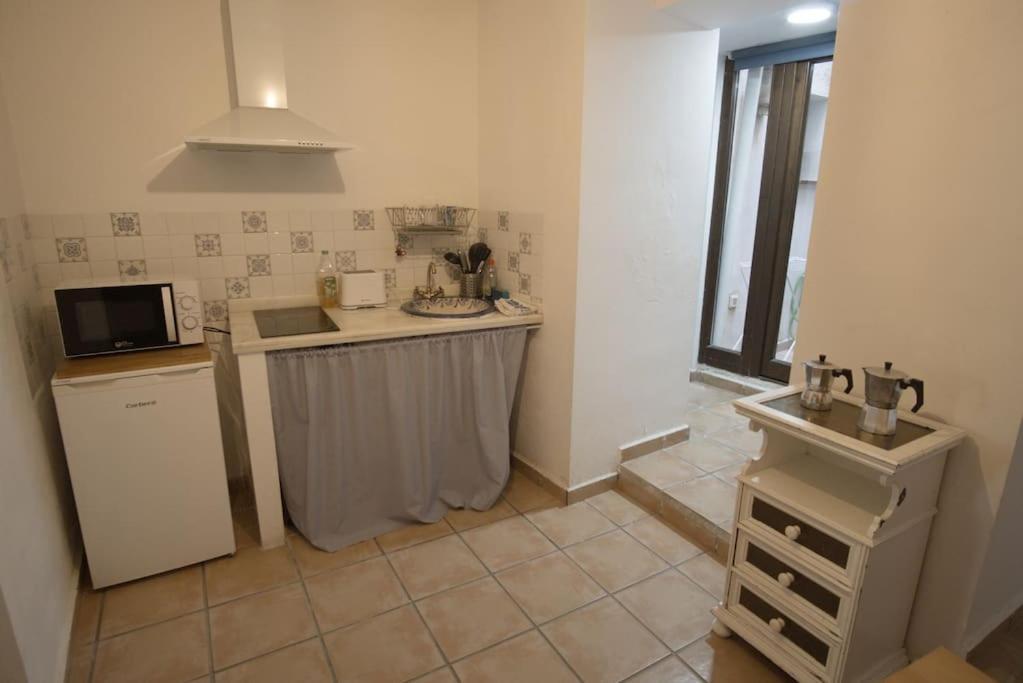 Apartamento La Casa Del Cuento Bajo