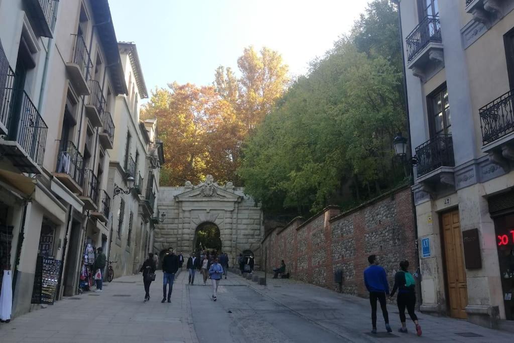 Cerca De La Alhambra, La Casa Del Cuento, Segundo Apartamento *