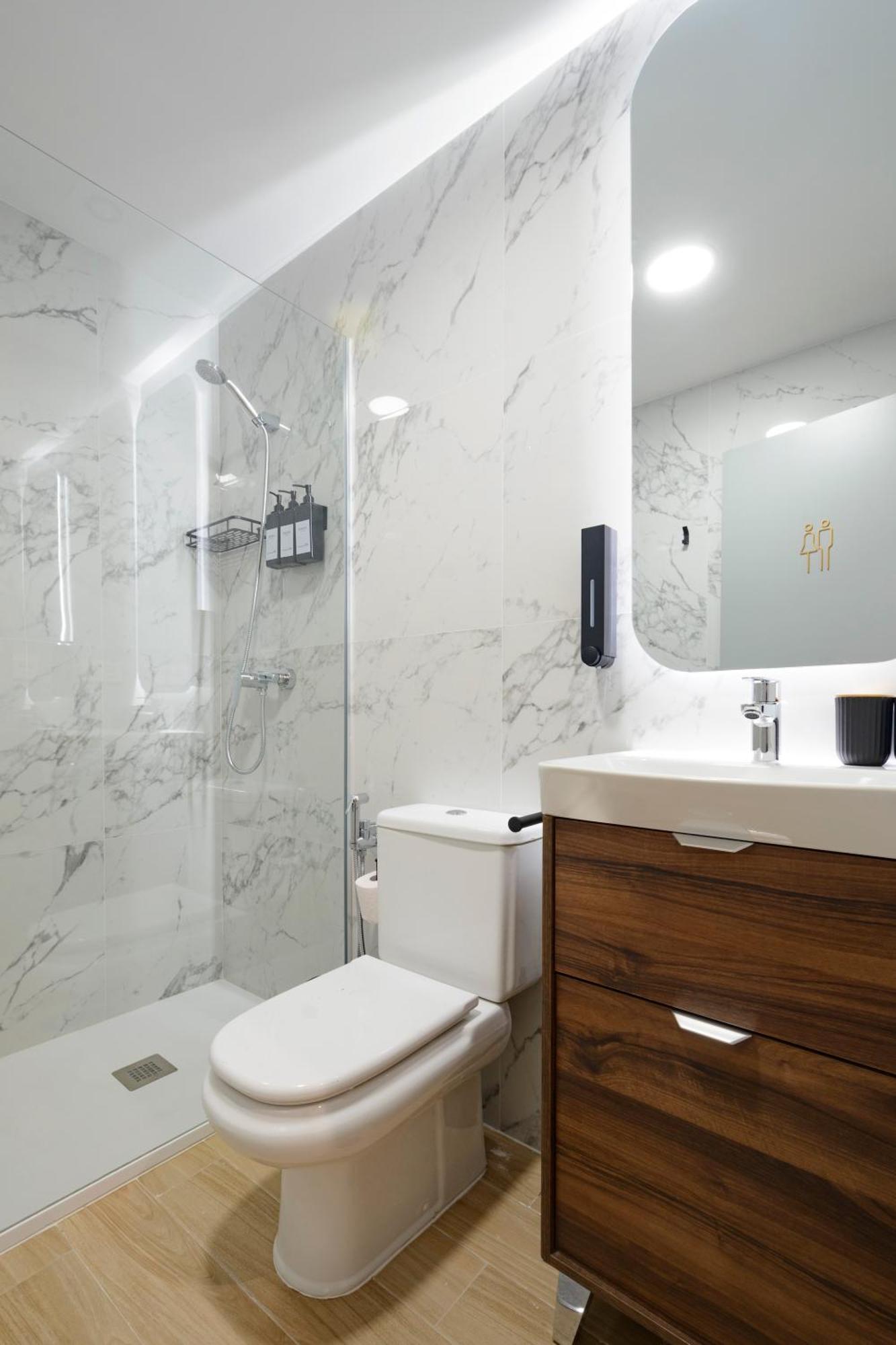 J De La Alhambra Apartamento *