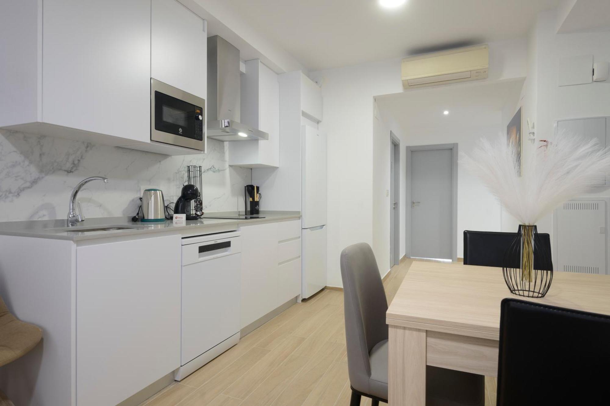 J De La Alhambra Apartamento