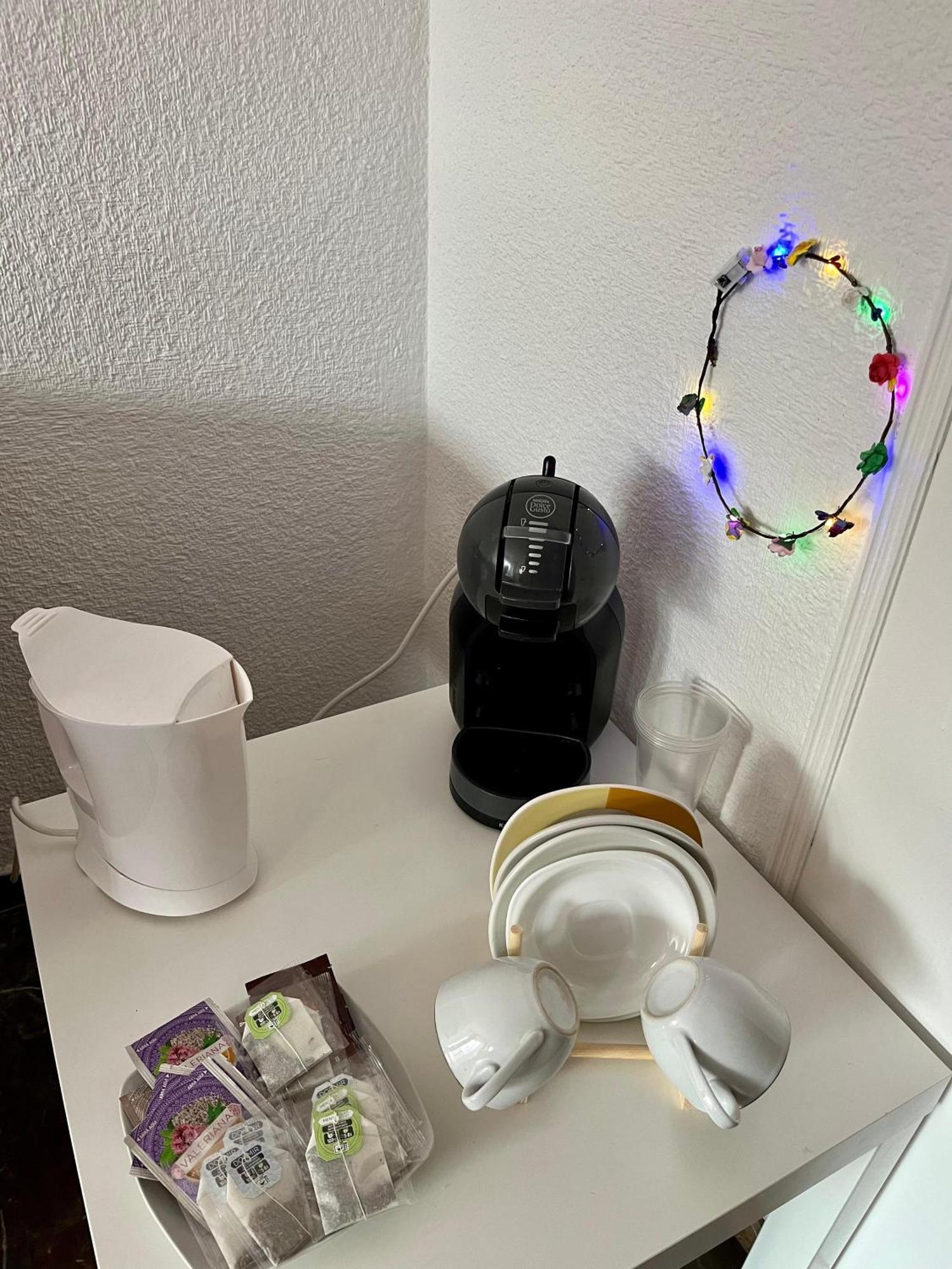 Habitacion Amplia Y Luminosa Homestay Granada