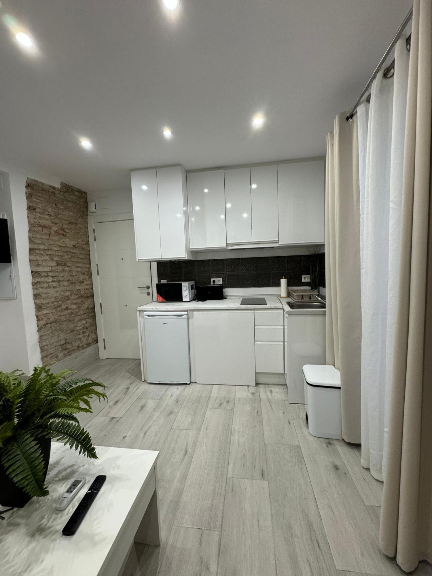 Apartamento Lovely San Diego Center Bi Parking Opcional Granada