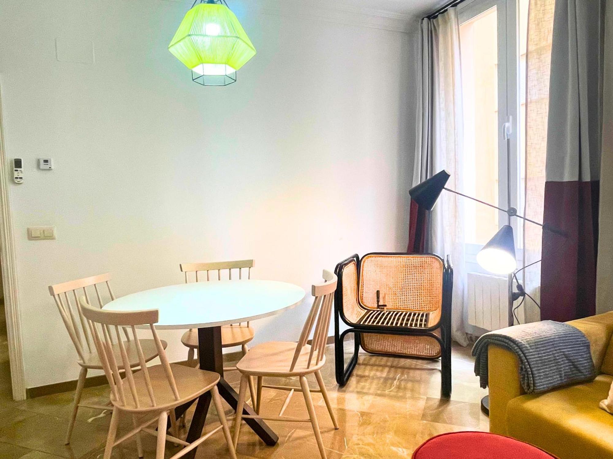 Home4u Gran Via Luxury * Granada