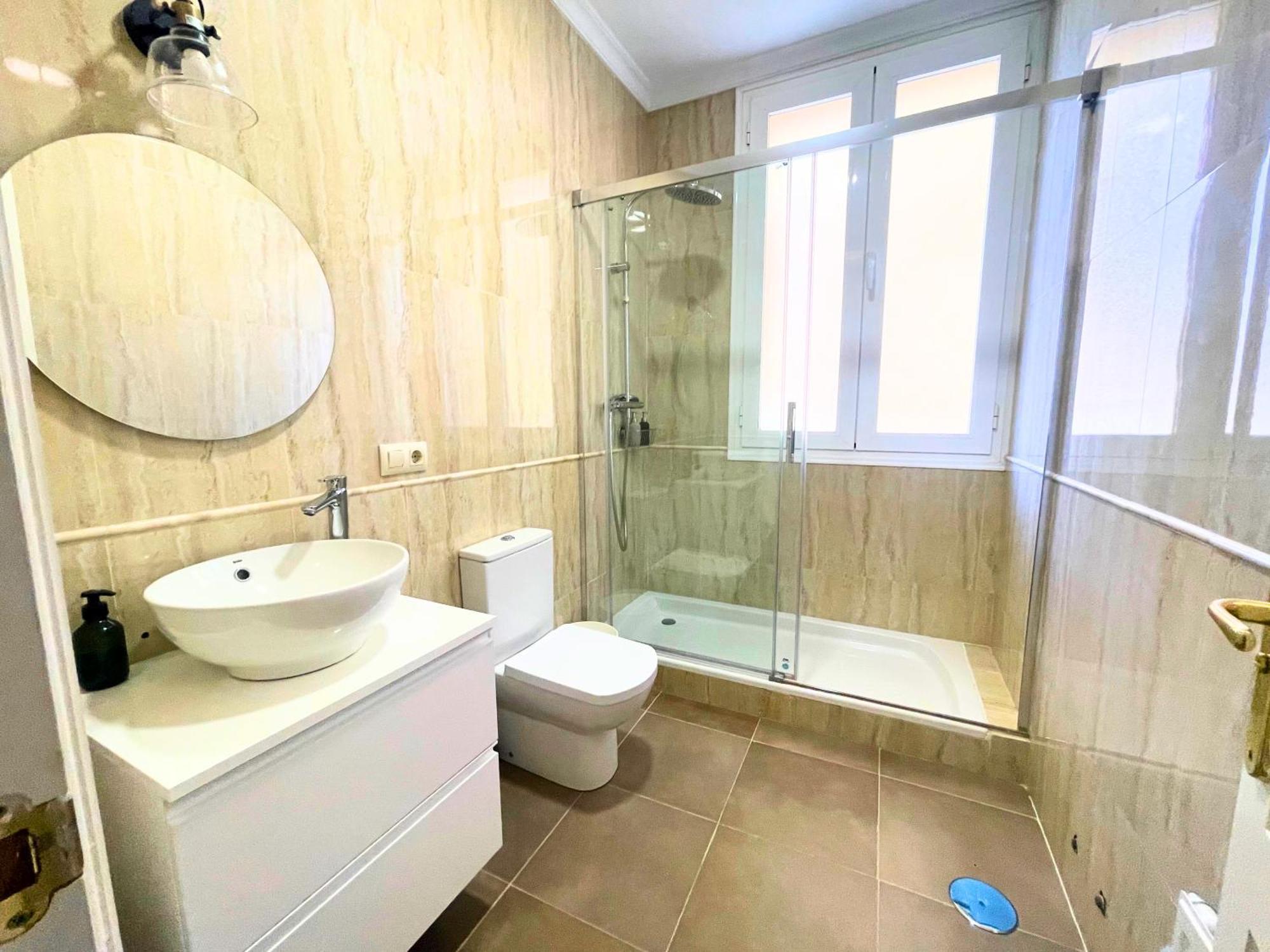 Home4u Gran Via Luxury * Granada
