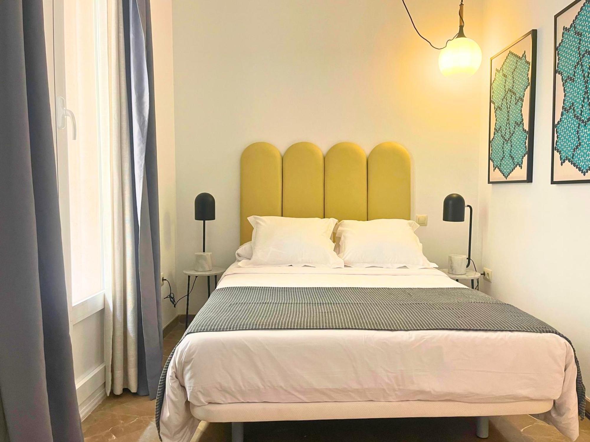 Home4u Gran Via Luxury *