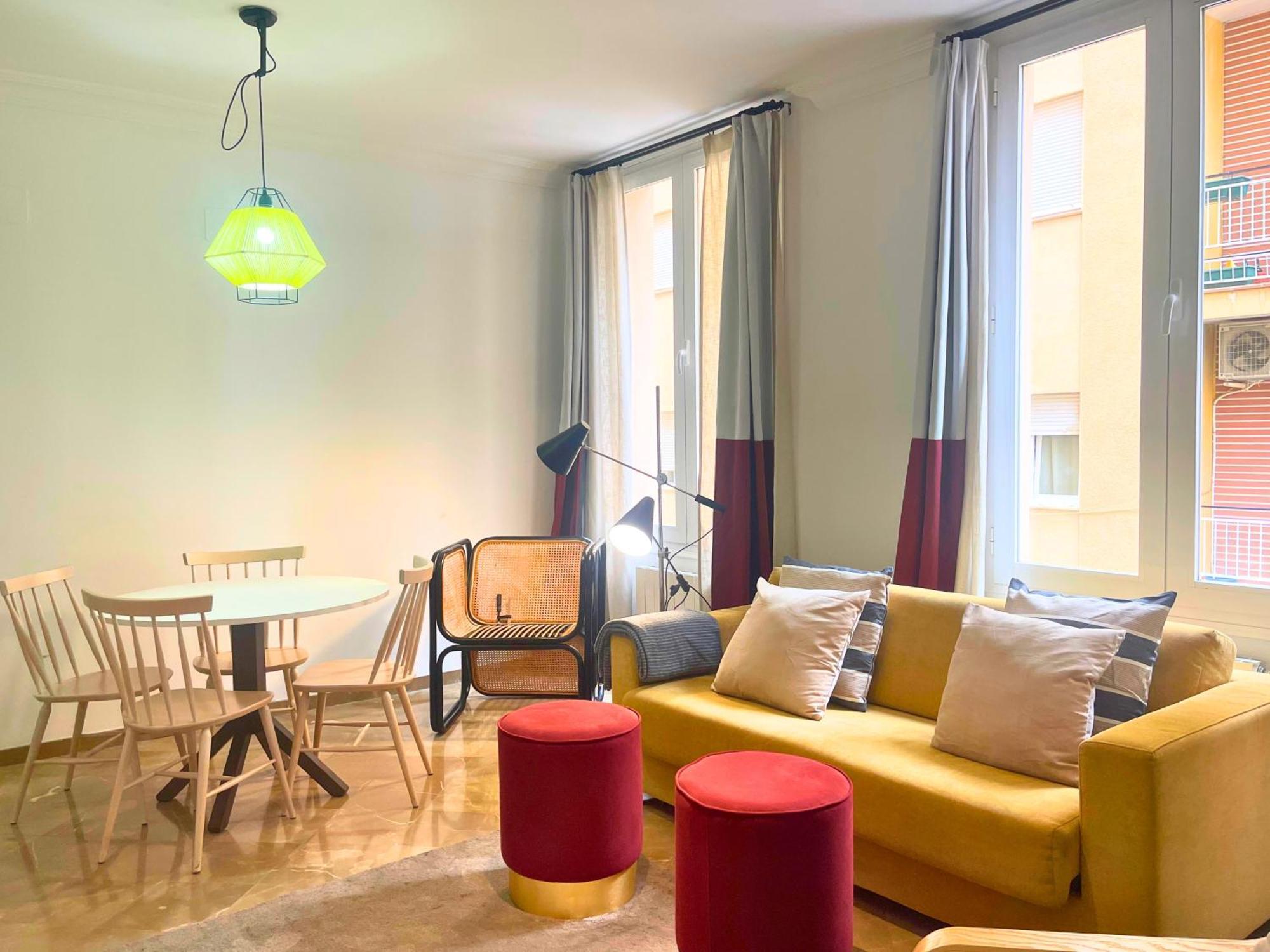 Apartment Home4u Gran Via Luxury