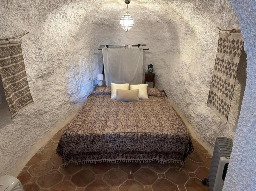 Casa Cueva Sacromonte Benevarez Brother Law Sl Granada