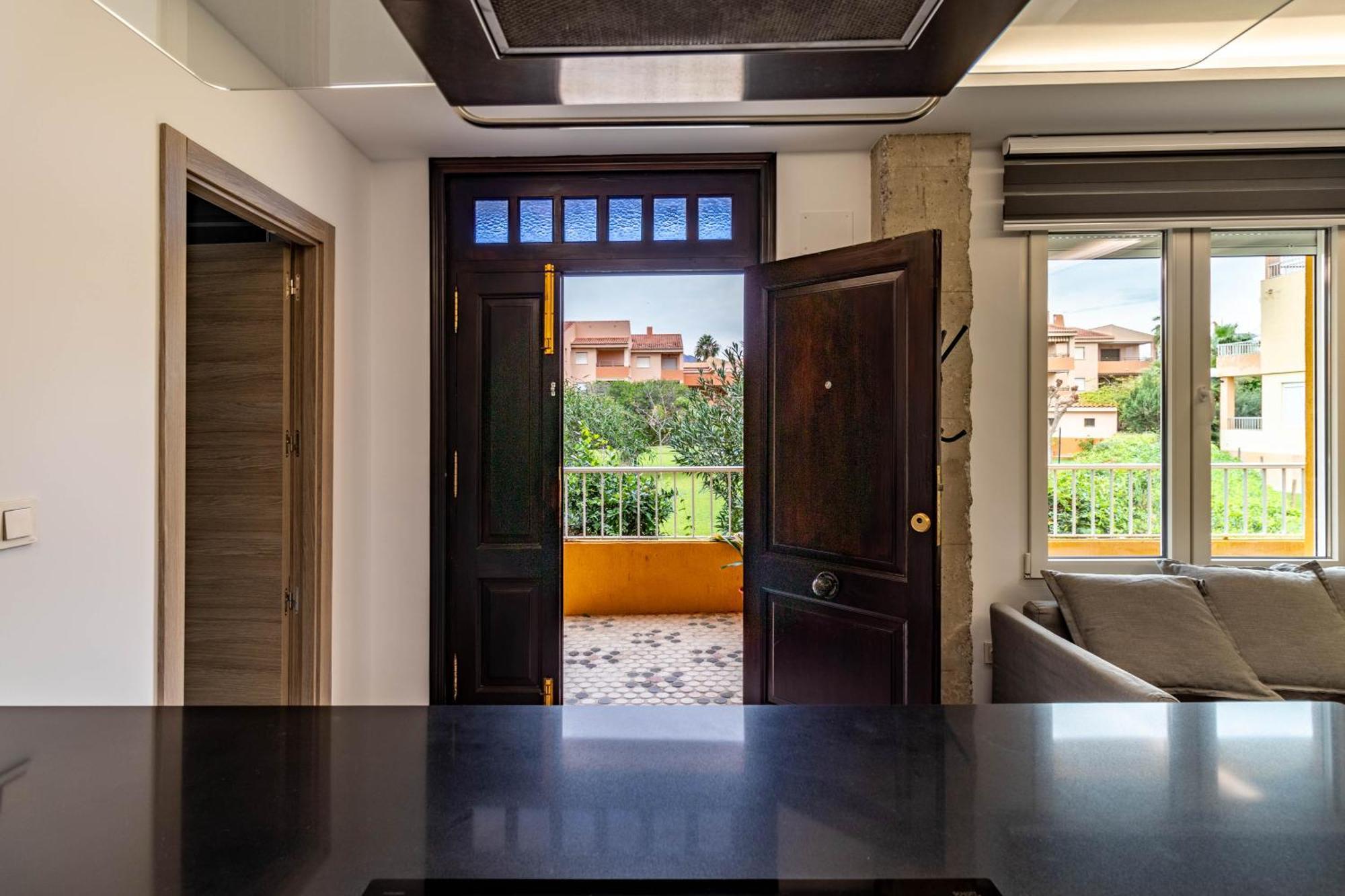 Apartamento Piso Moderno Y Amplio Estudiantes Salobreña
