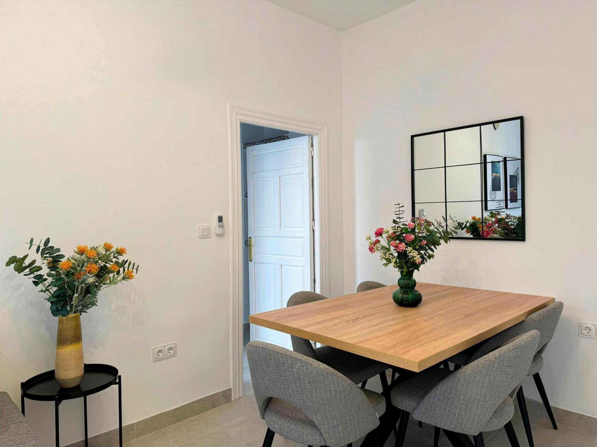 Apartamento Plaza San Agustin 3000 *