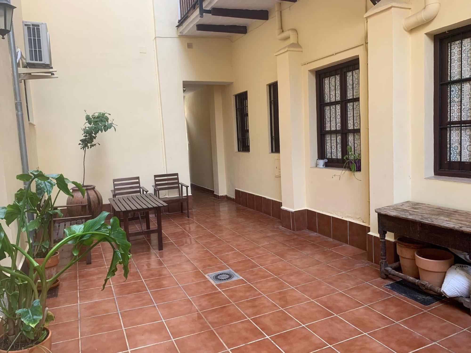 Centrico Con Patio Exterior En El Mejor Barrio De El Realejo *