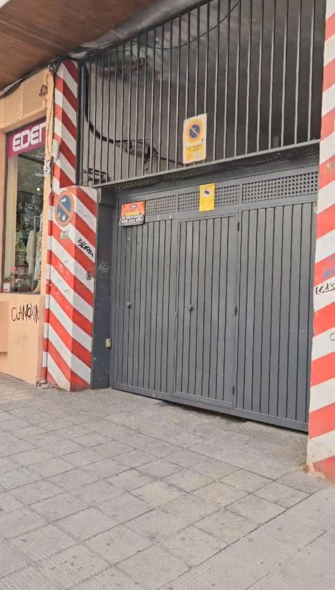 Dreaming Dona Luisa - Free Parking Granada