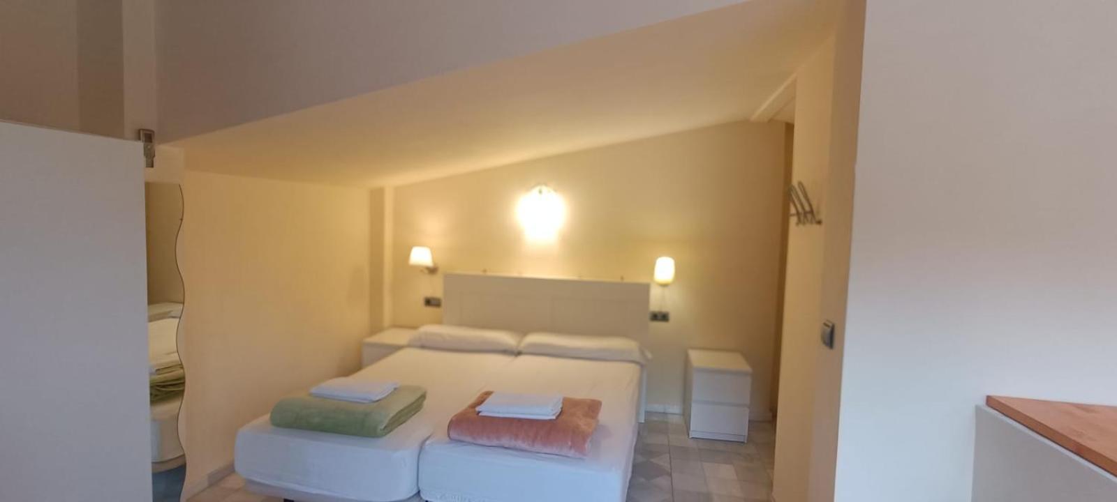Hostel White Nest Granada