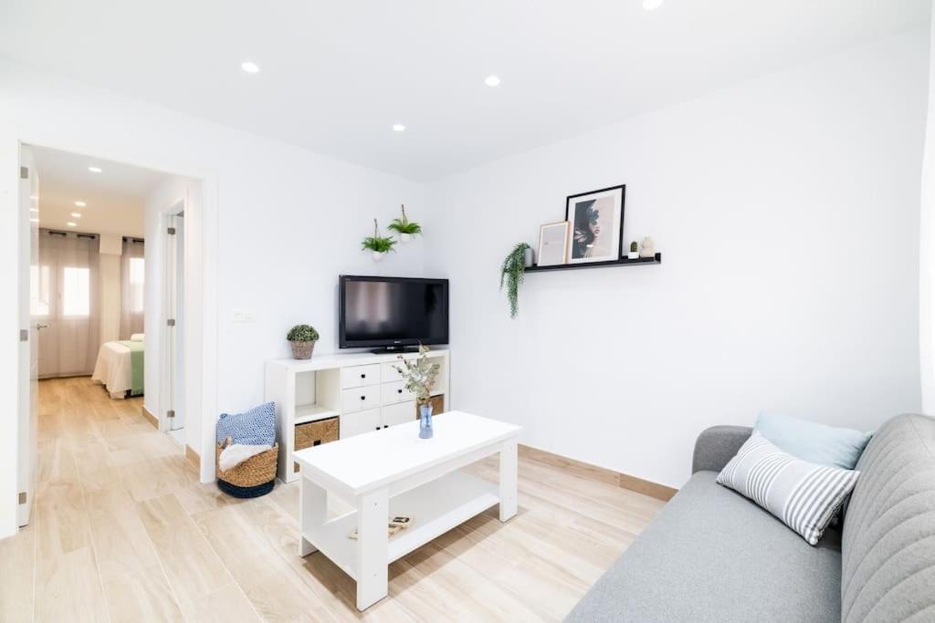 Apartamento Easy Metro Mendez Nunez Granada
