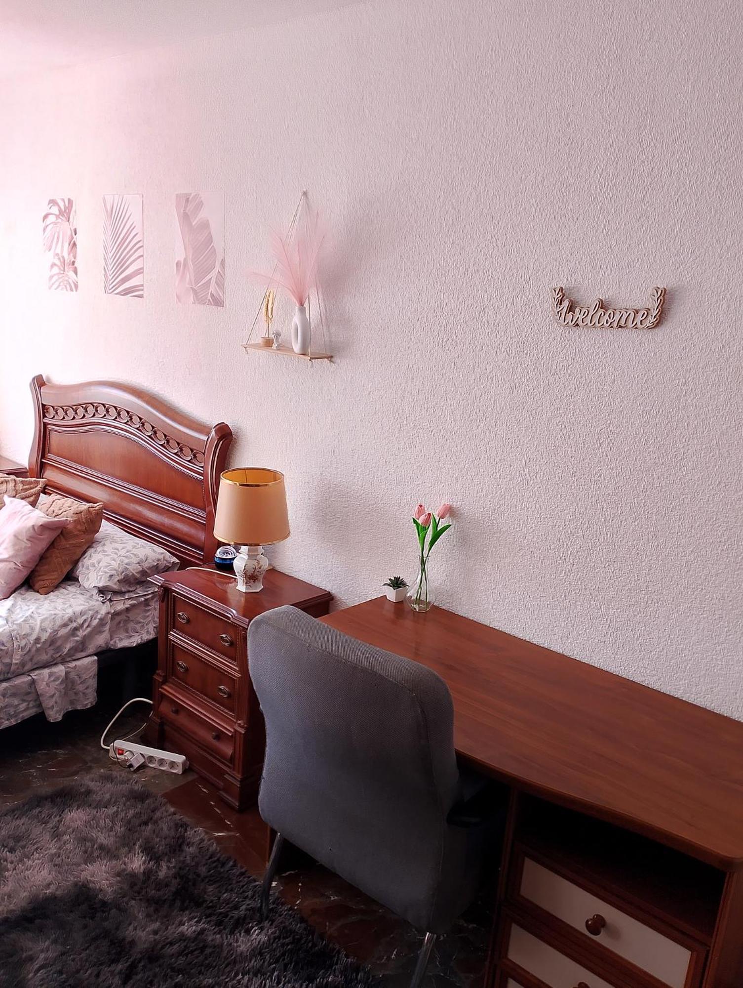 Habitación en casa particular Amplia Y Comoda