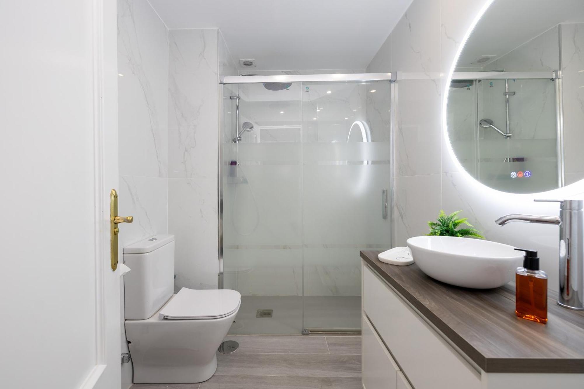 Cozy Familiar Retreat In The Centre Of Granada