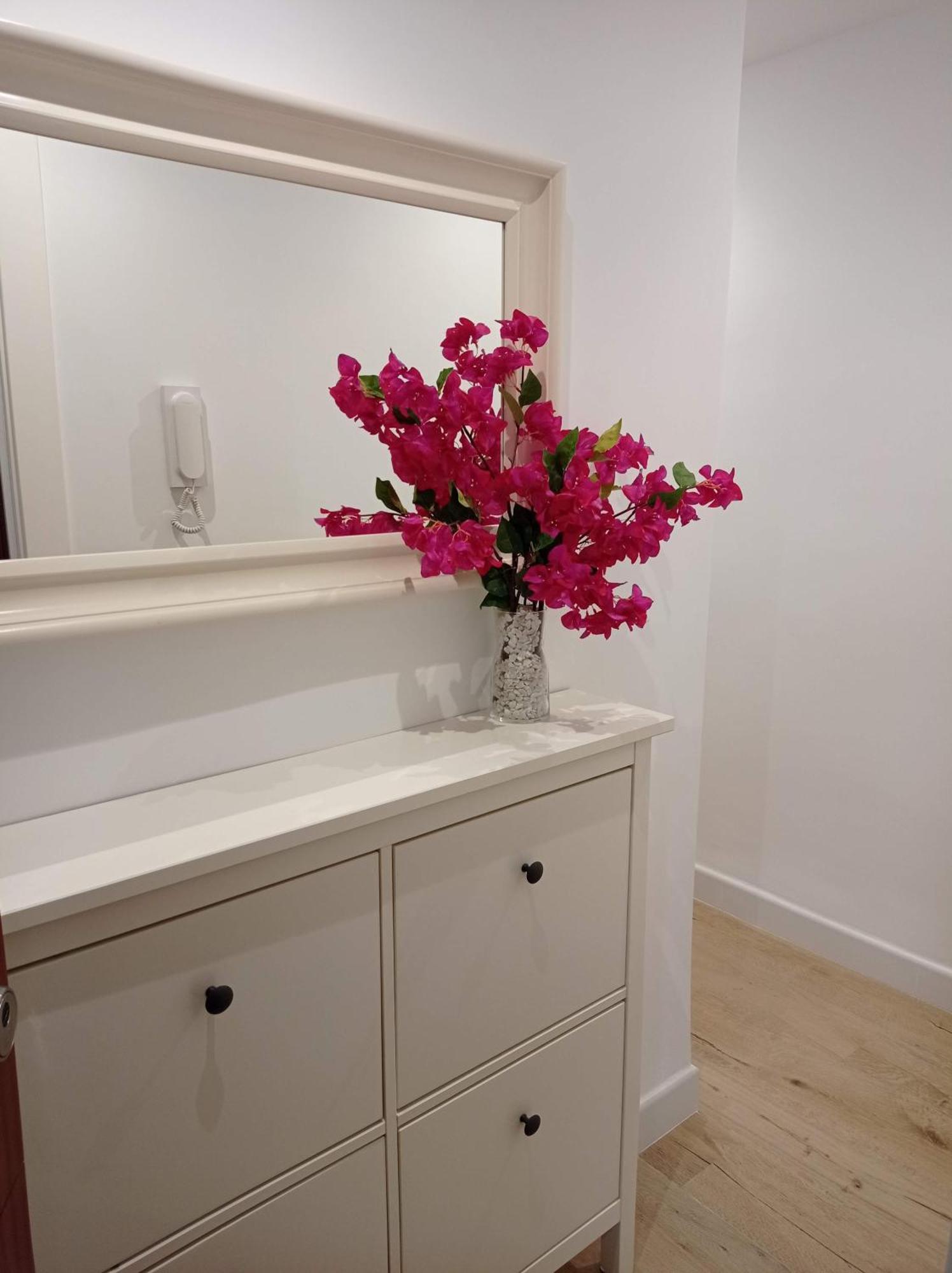Apartamento Bonito Piso En Alminares Granada