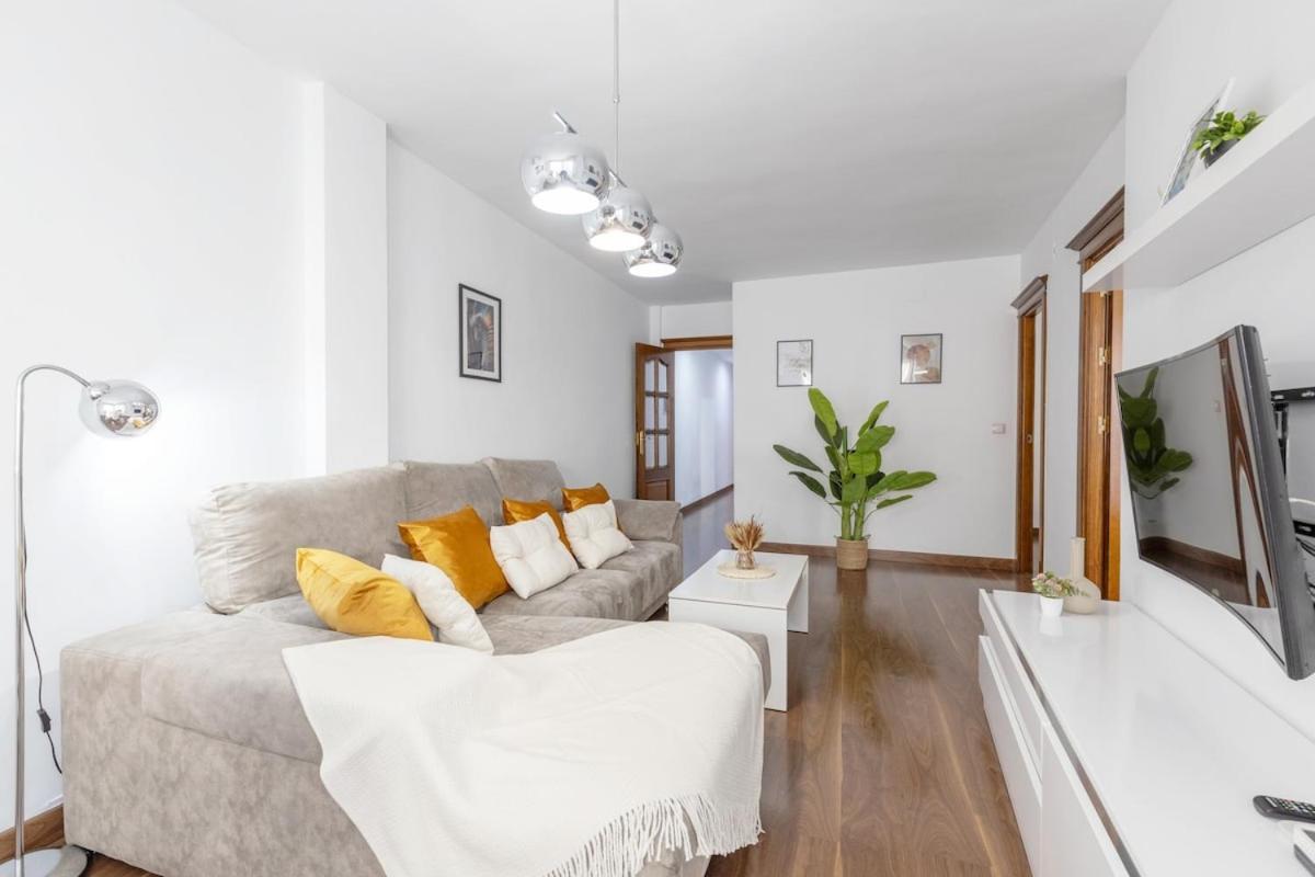 Apartamento Piso En El Centro De La Ciudad *