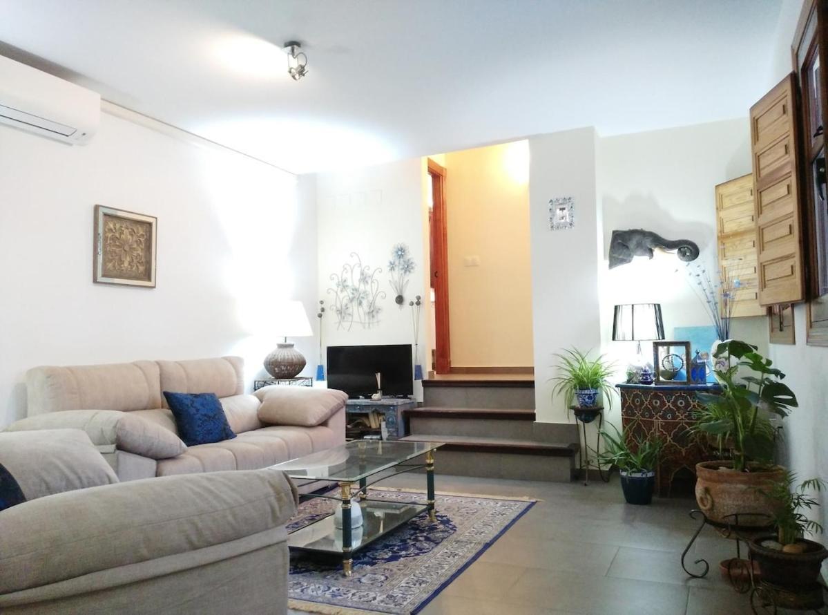 Penthouse 170 M2 Facing Alhambra & Privateterrace