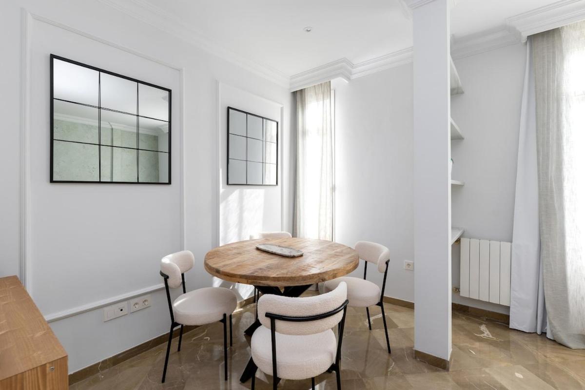 Con Vistas En Gran Via De Luxury Apartamento Granada