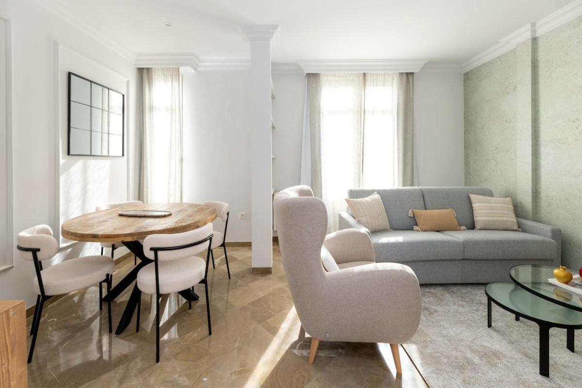 Con Vistas En Gran Via De Luxury Apartamento Granada