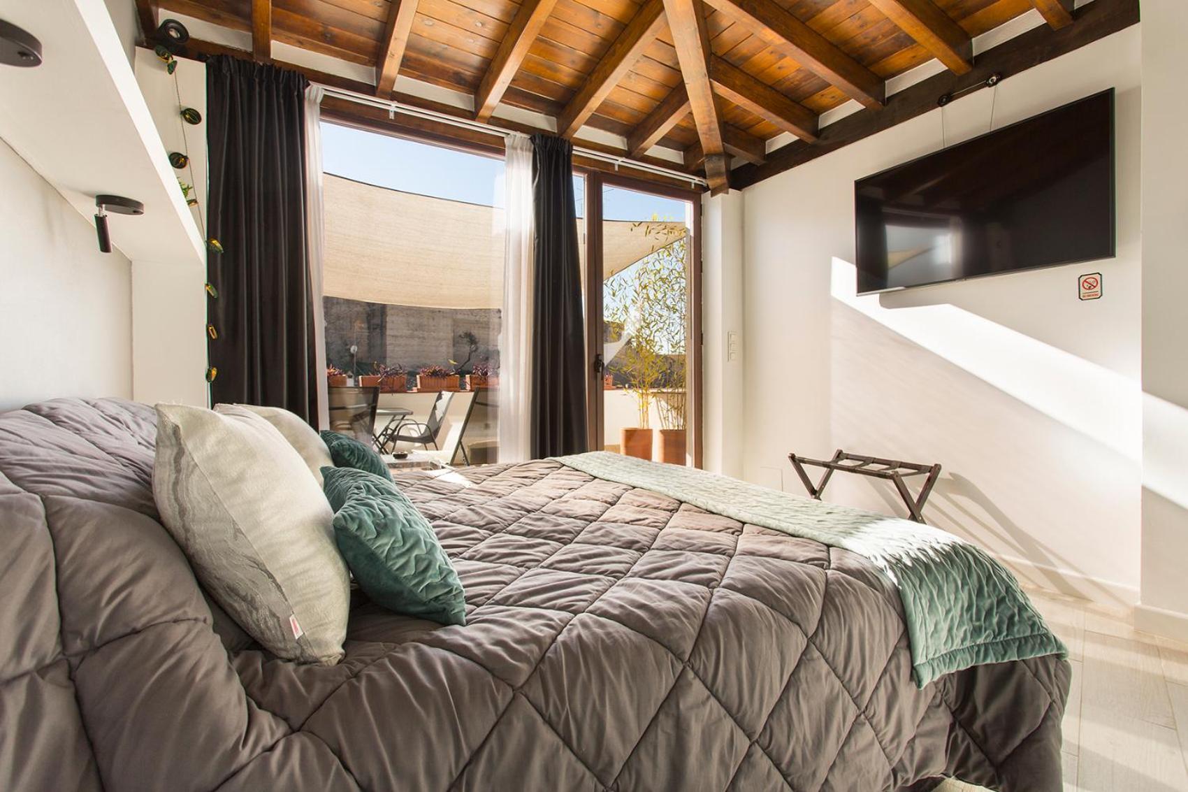 Con Terraza Y Cochera Albaycin Apartamento