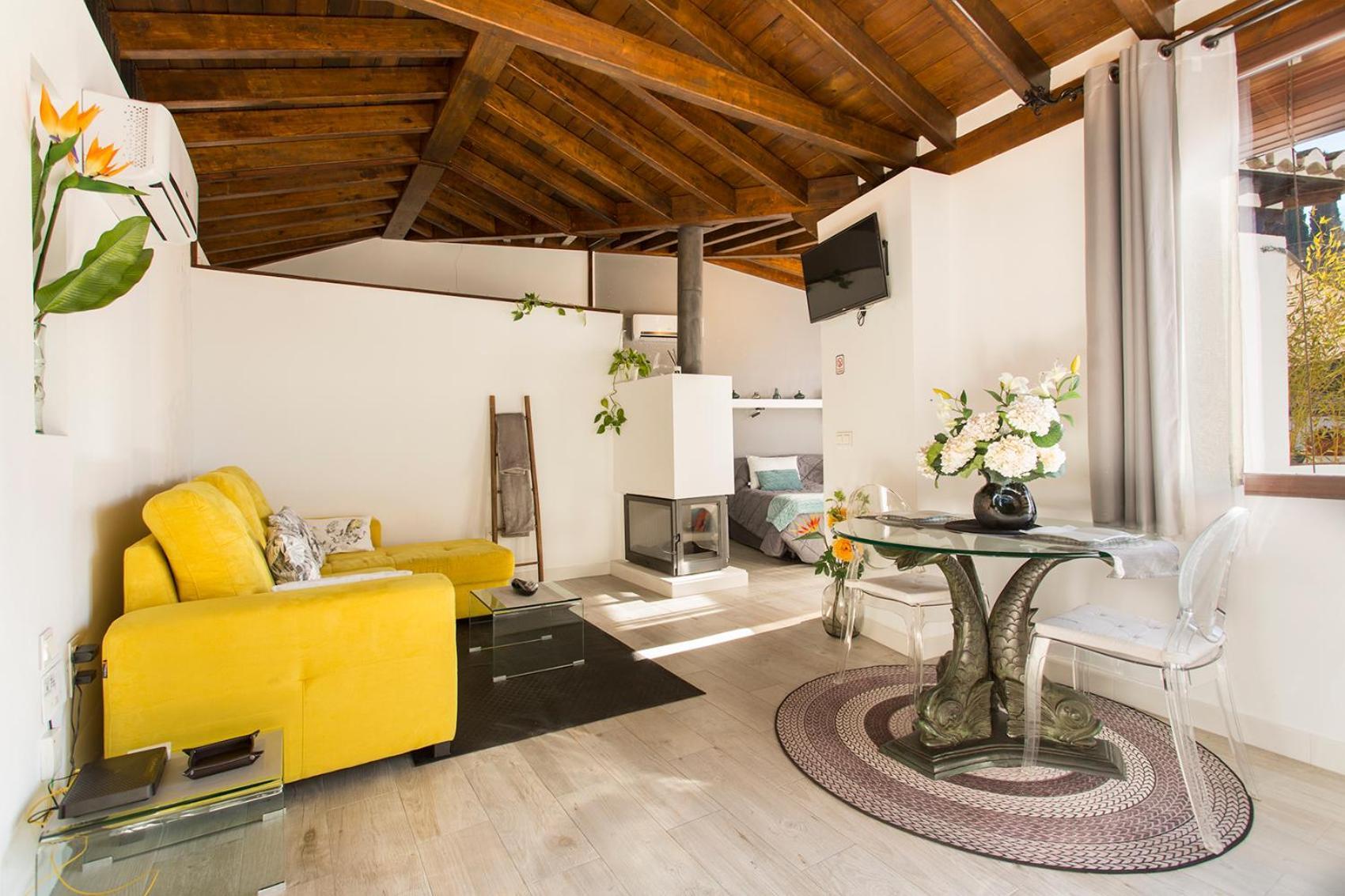 Con Terraza Y Cochera Albaycin Apartamento