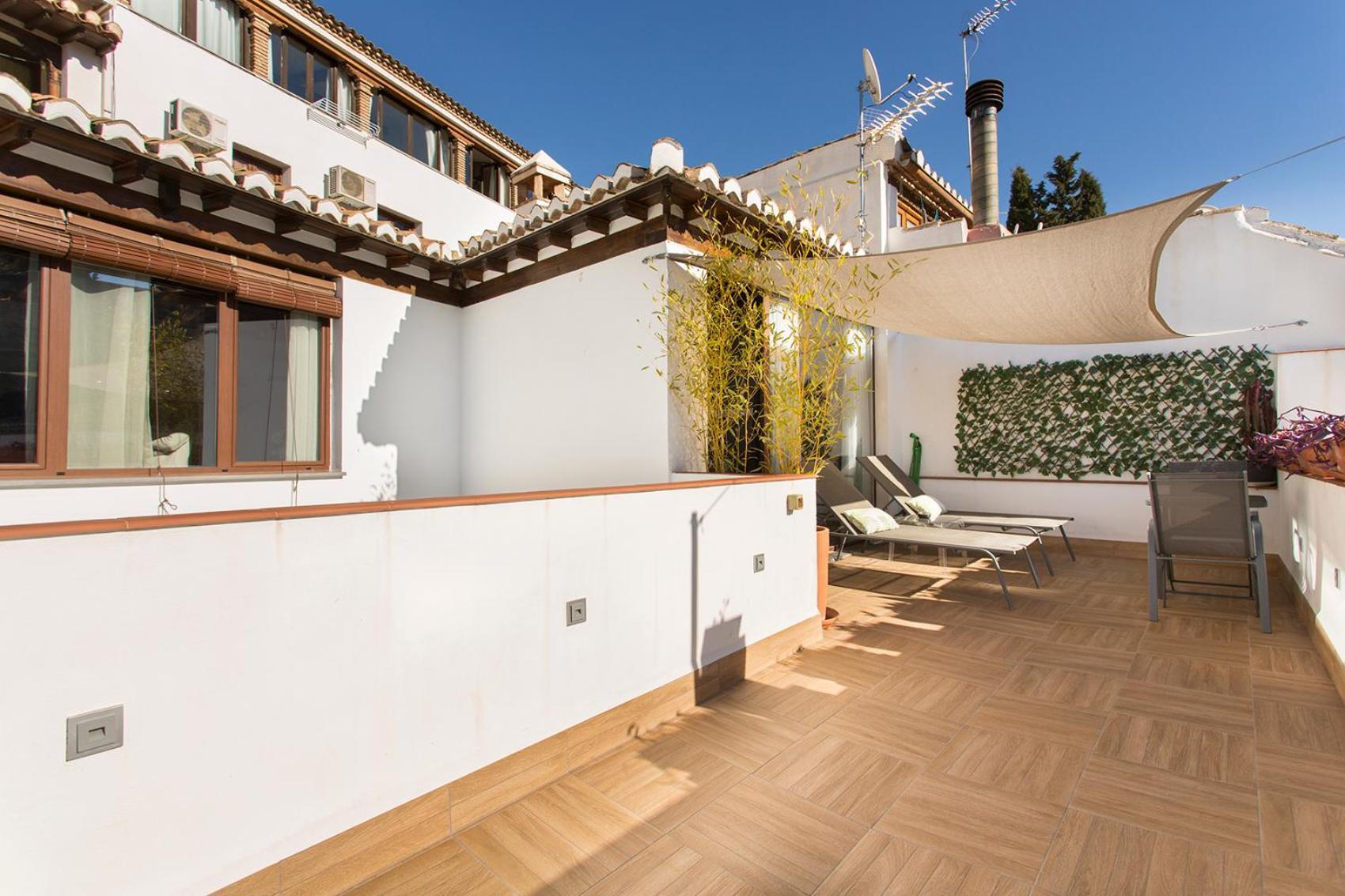 Apartamento Con Terraza Y Cochera Albaycin