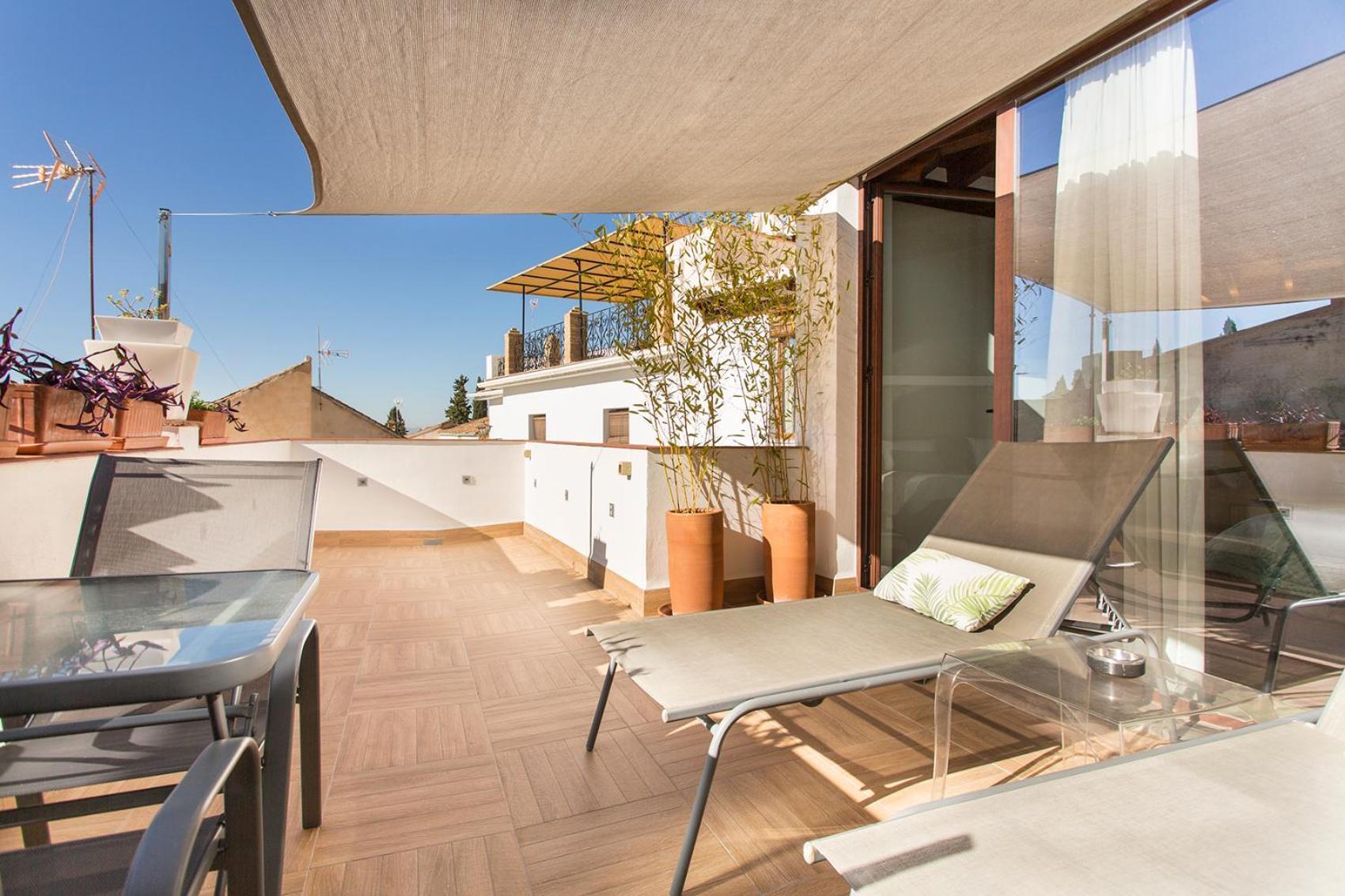 Apartamento Con Terraza Y Cochera Albaycin *