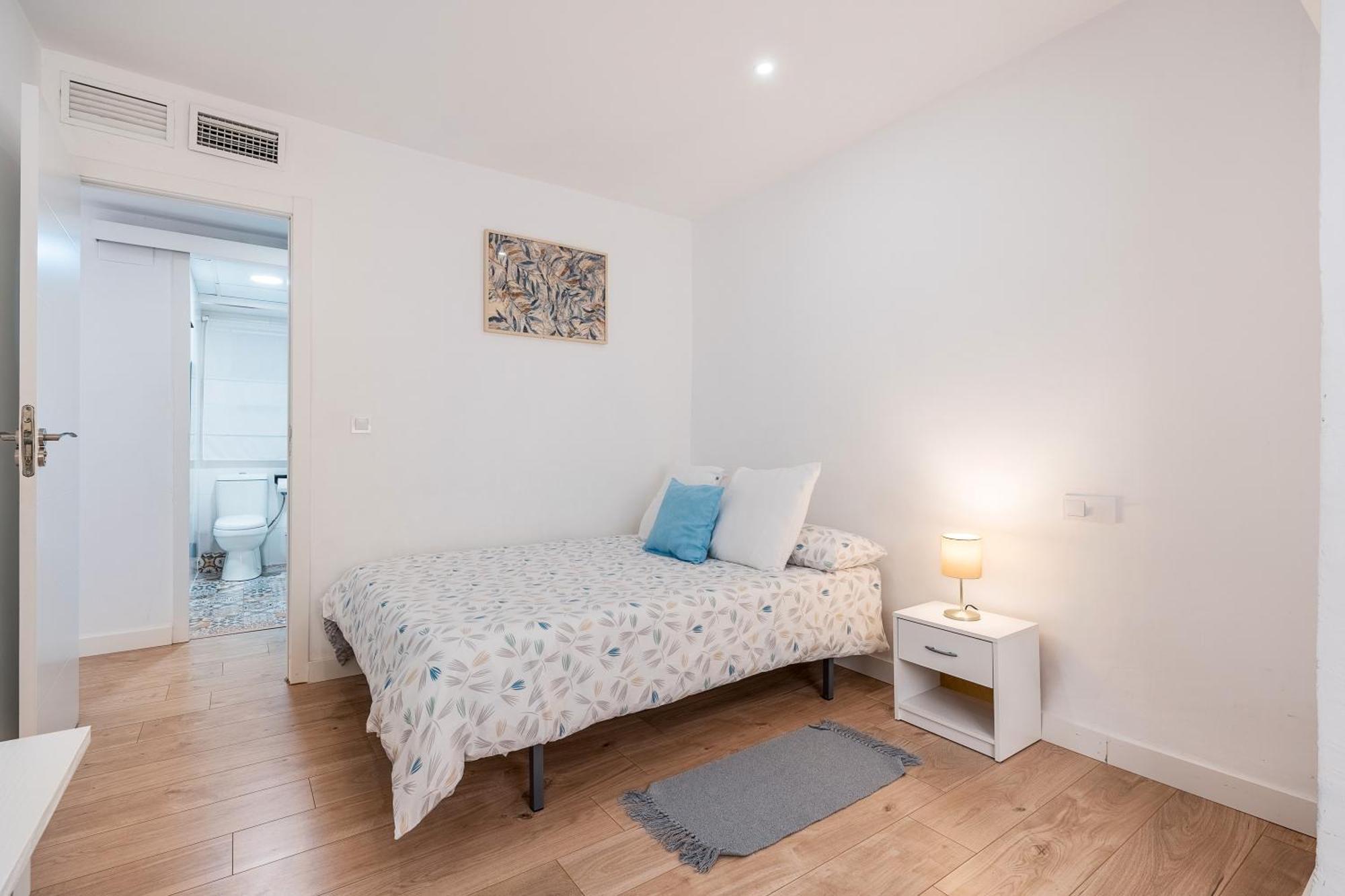 Piso Garaje Gratis Apartamento